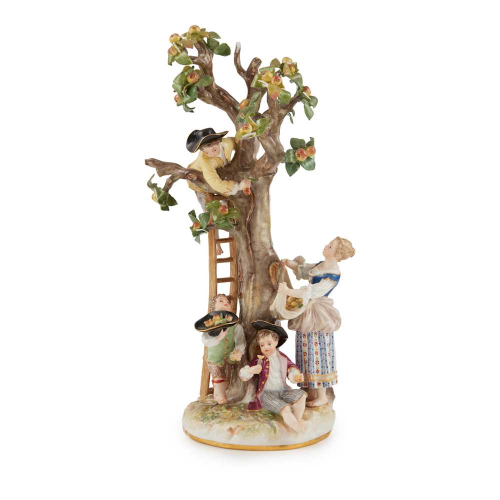 MEISSEN FIGURE GROUP OF APPLE PICKERS LATE 2cbdd2