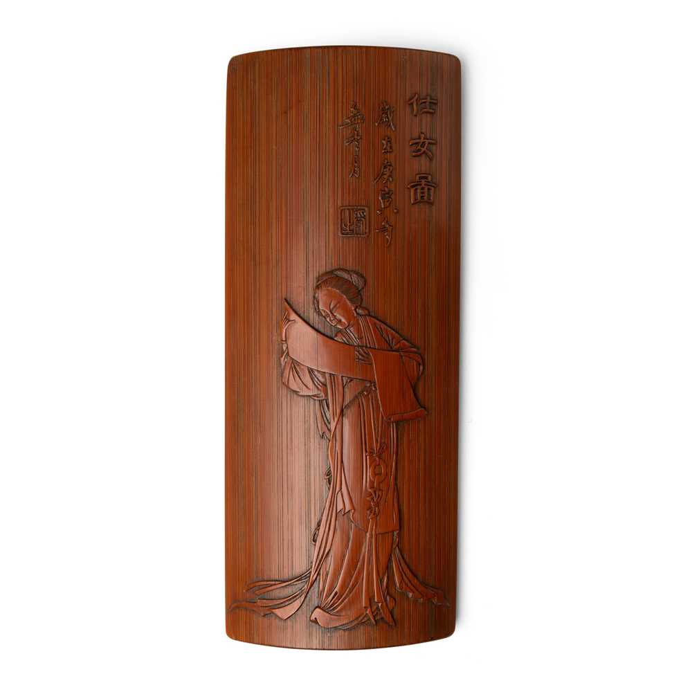 CARVED BAMBOO LADY WRIST REST QING 2cbe28