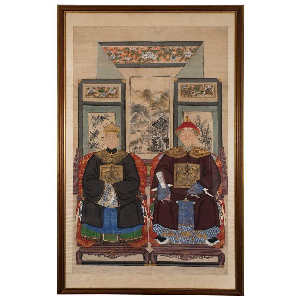 TWO LARGE ANCESTOR PORTRAIT PAINTINGS QING 2cbe5d