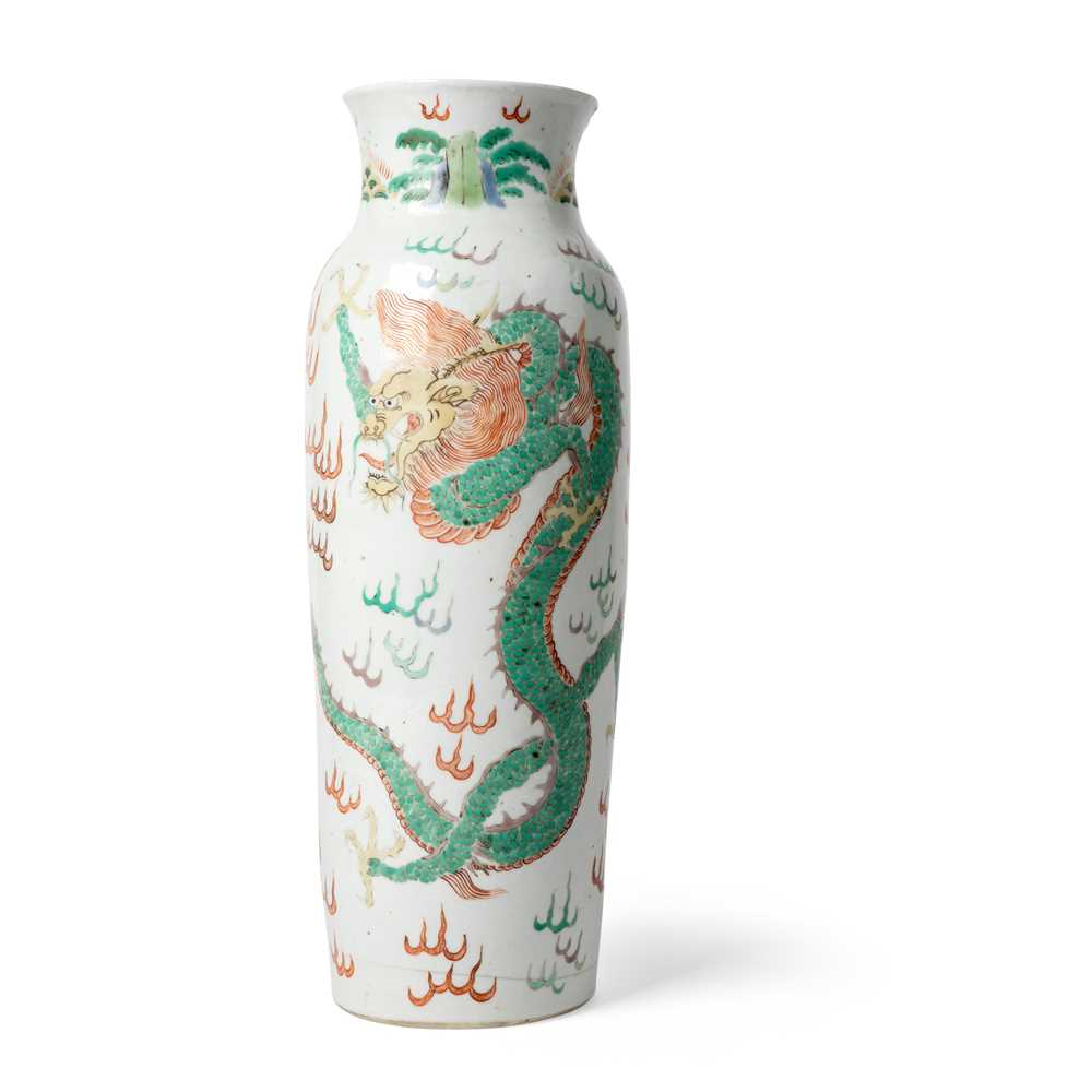 WUCAI DRAGON SLEEVE VASE QING 2cbec5