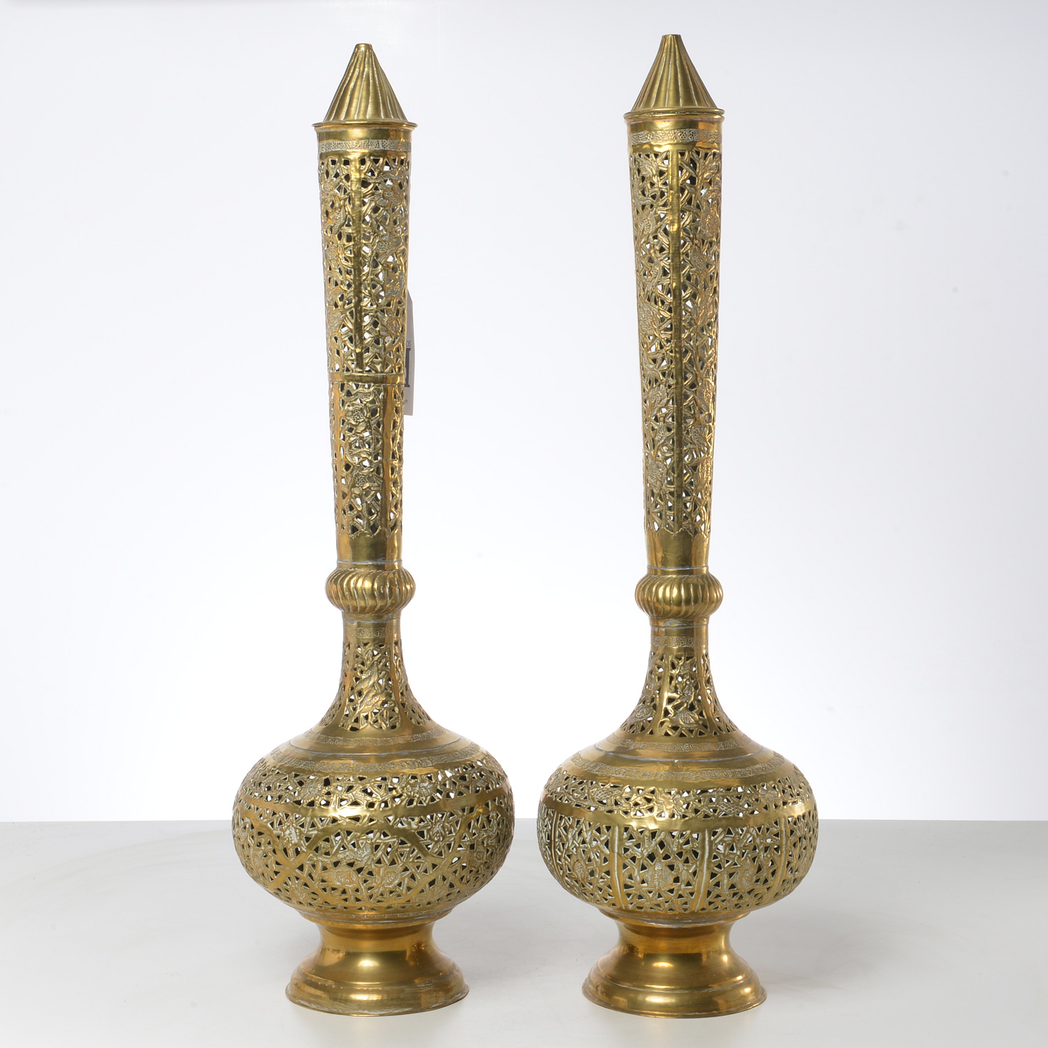 PAIR LARGE MOROCCAN PIERCED BRASS 2cec1f