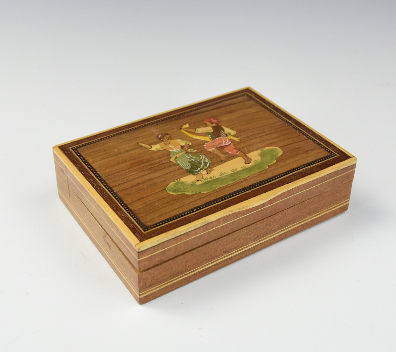 WOODEN CIGAR BOX Wooden cigar box 2cec92