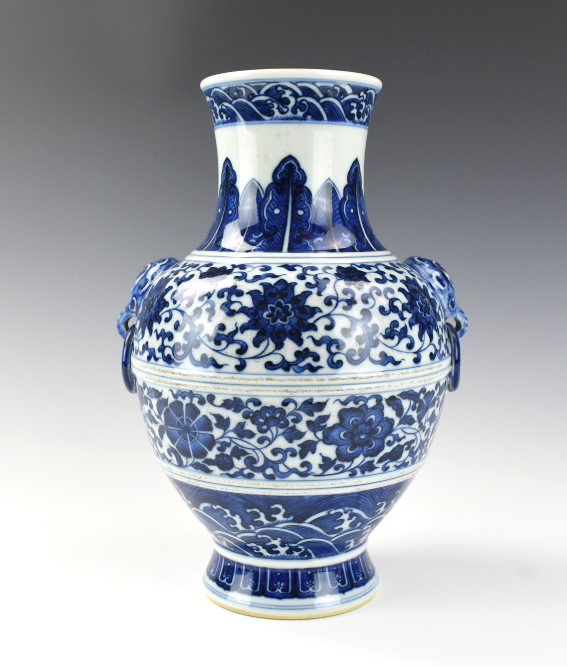 CHINESE BLUE & WHITE VASE W/ QIANLONG