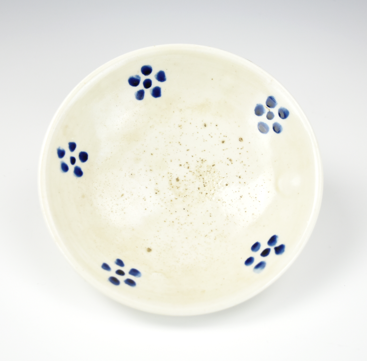 CHINESE WHITE GLAZED XING WARE BOWL