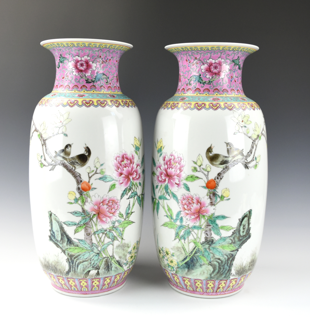 PAIR OF LARGE CHINESE FAMILLE ROSE