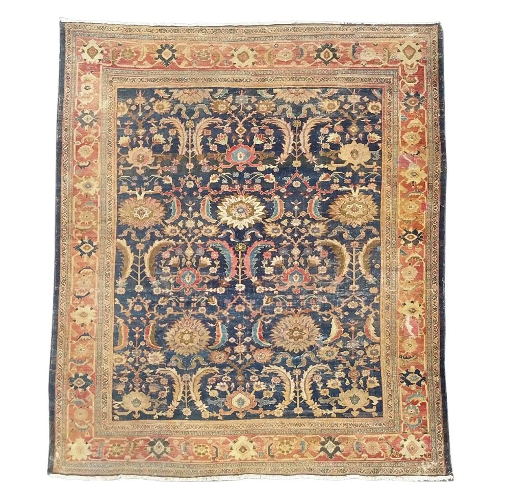 ANTIQUE SULTANABAD PERSIAN CARPETAntique