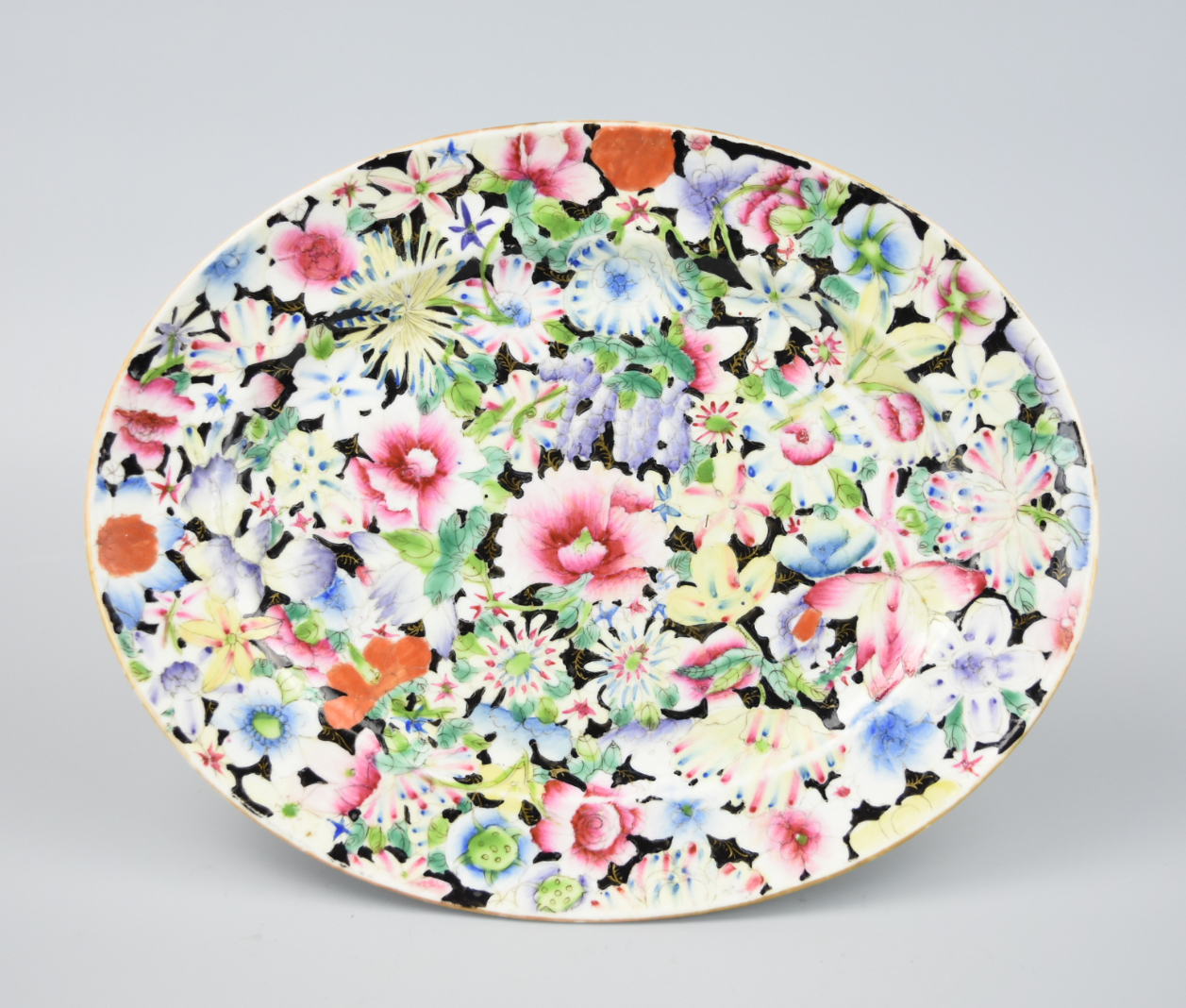 CHINESE FAMILLE ROSE PLATE W/ FLOWER,