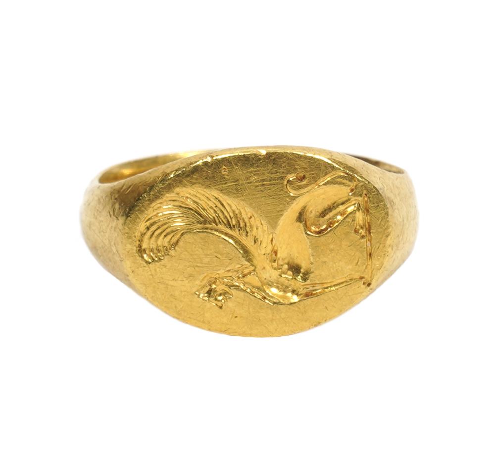 22K YG SIGNET CREST GREEK SPHINX