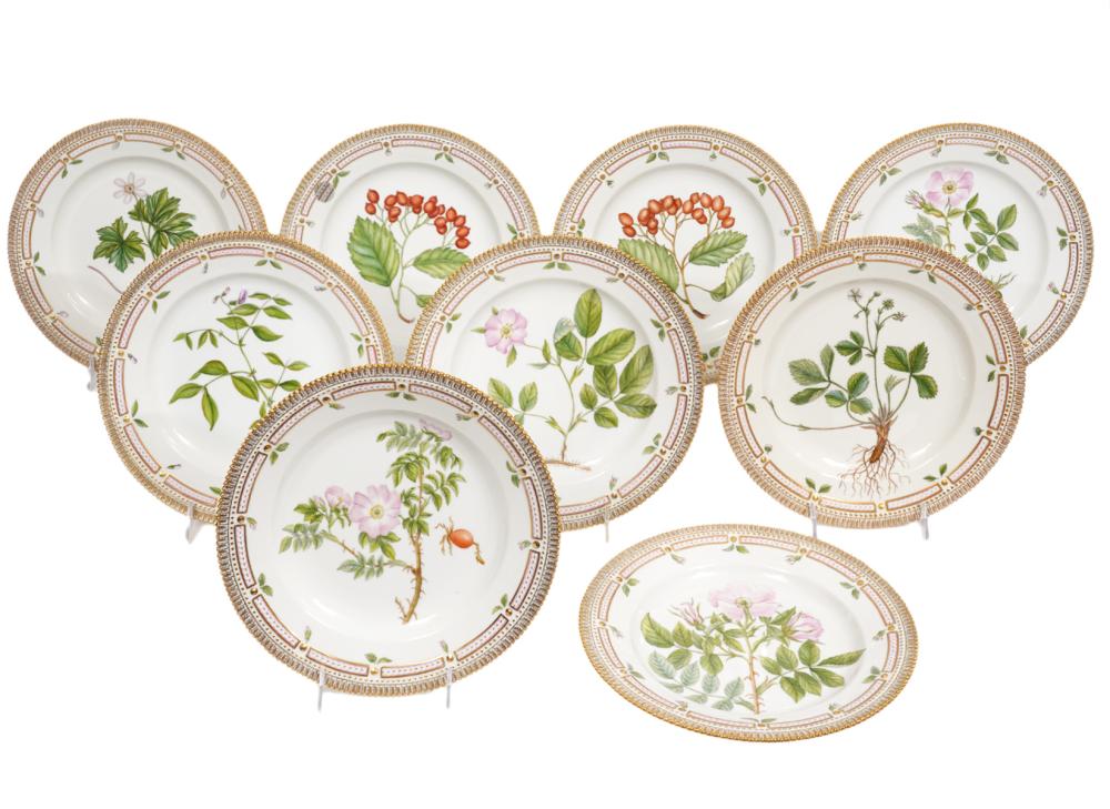 9 ROYAL COPENHAGEN FLORA DANICA DINNER