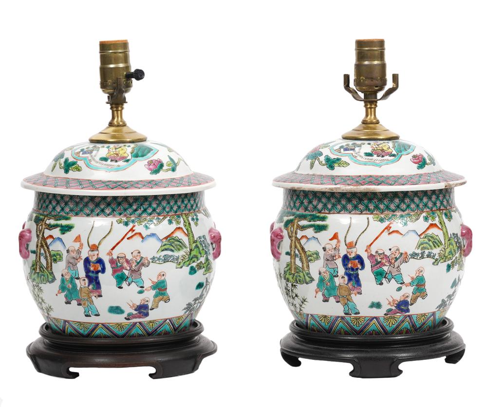 PR. CHINESE PORCELAIN TABLE LAMPSPair