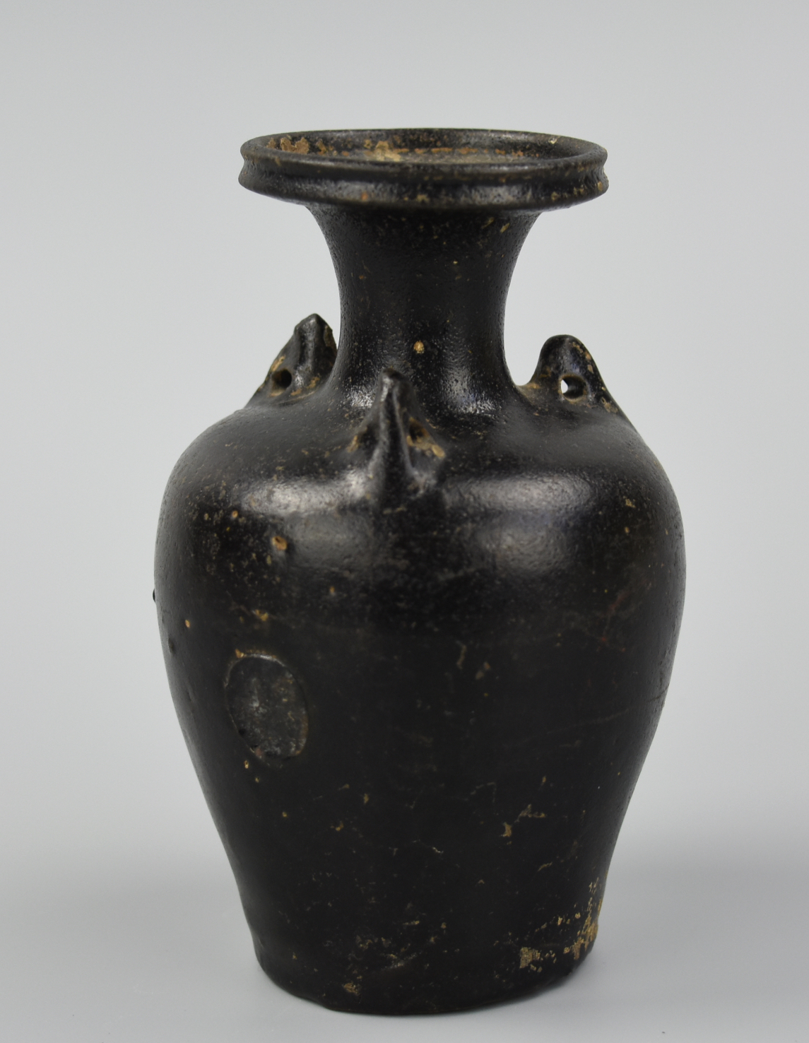 SMALL CHINESE BLACK VASE W/3 HANDLES,