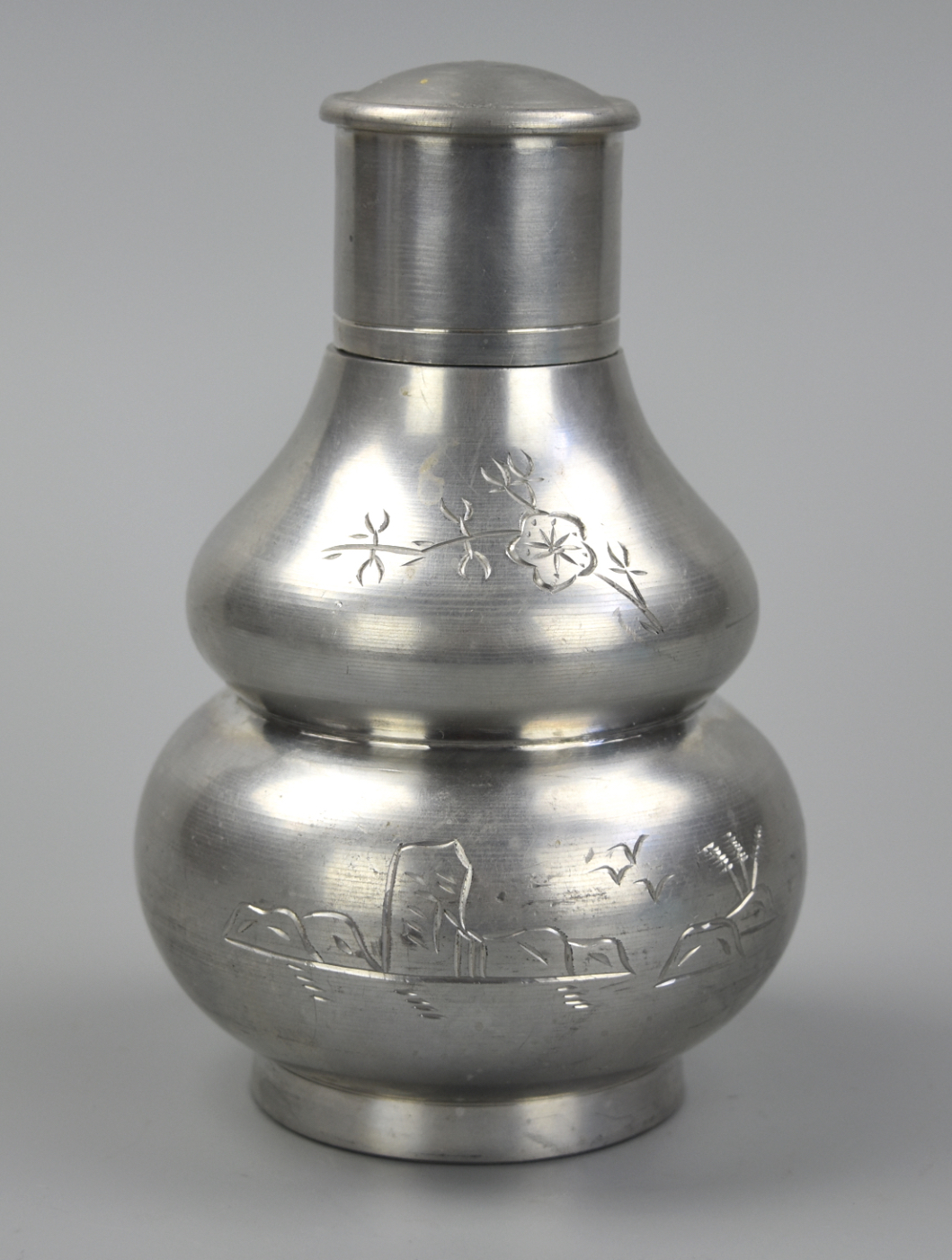 CHINESE DOUBLE GOURD PEWTER TEA CADDY  2cf50b