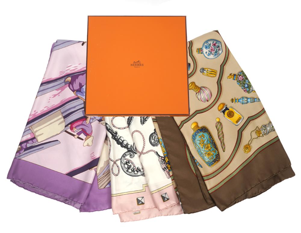 3 HERMES PARIS VINTAGE SILK SCARVES3 2cf593