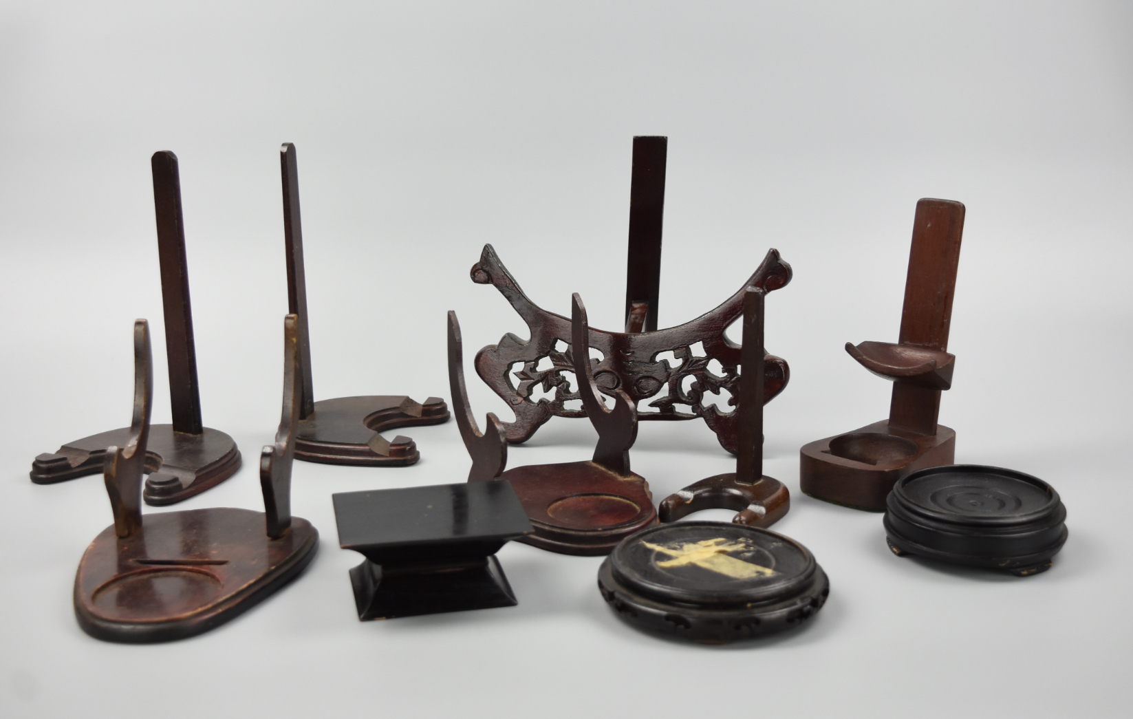 (10)SET OF CHINESE WOOD STAND,