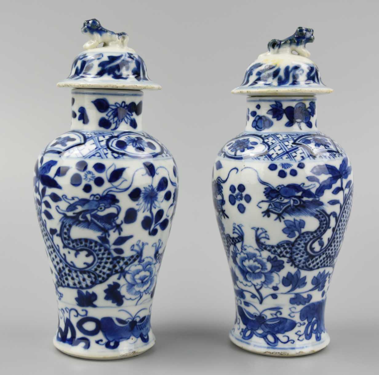 PAIR OF CHINESE B W DRAGON VASES 2cf5ea