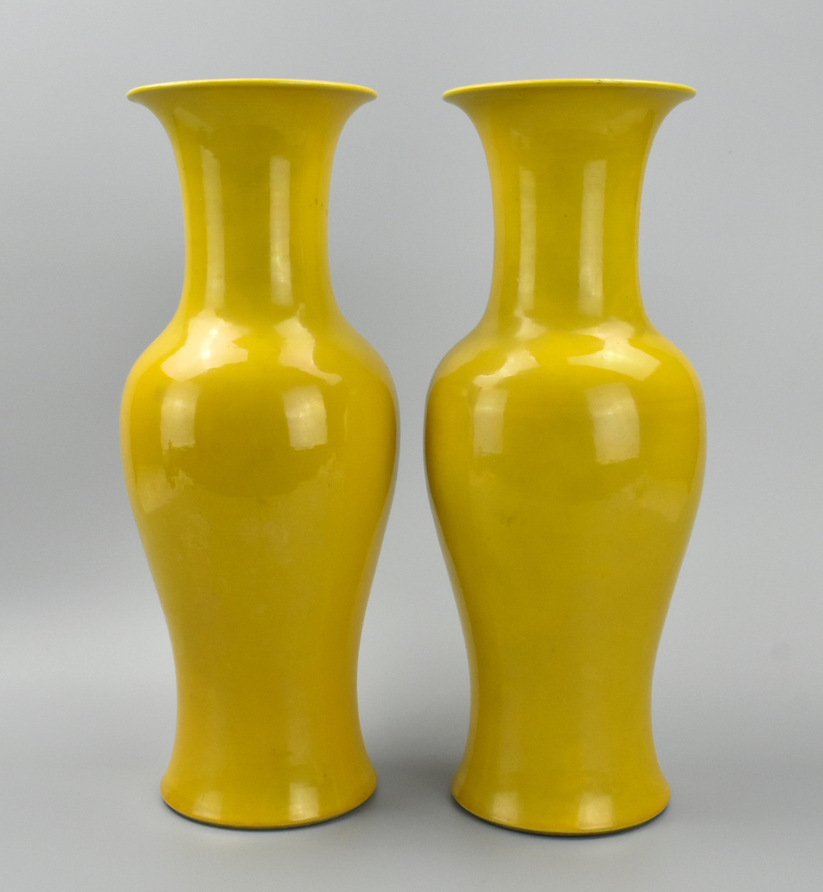 PAIR OF CHINESE YELLOW GLAZED VASES,19T-20H
