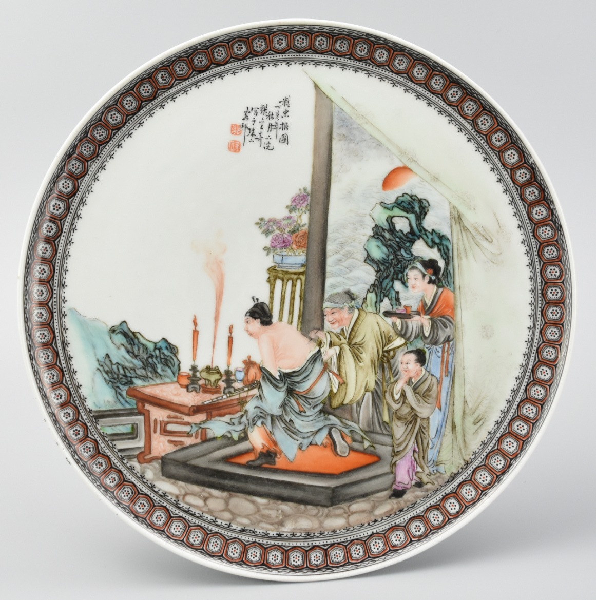 CHINESE FAMILLE ROSE PLATE W MOTHER 2cf62d