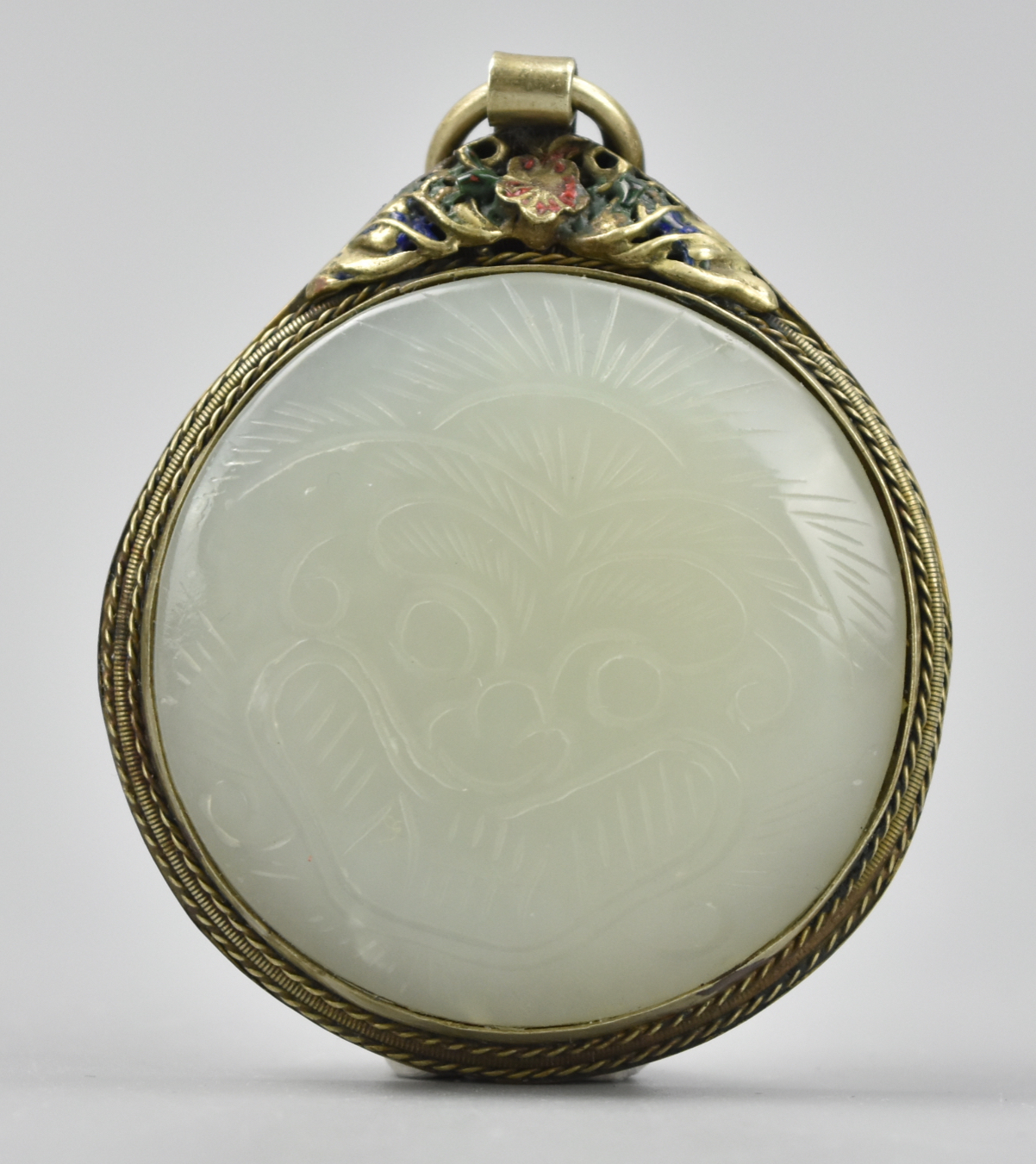 CHINESE CIRCULAR WHITE JADE GUARDIAN