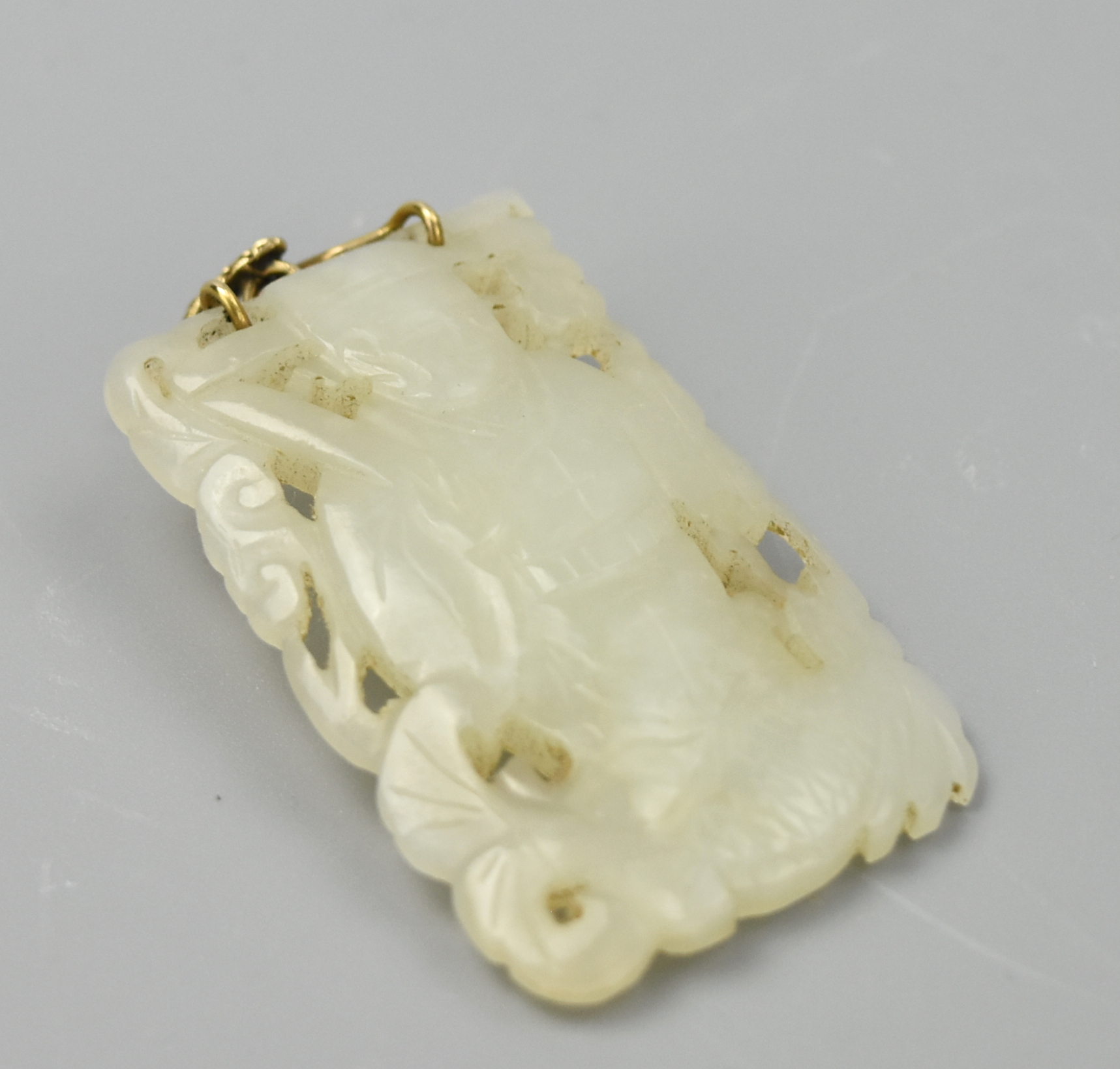 CHINESE CARVED JADE PENDANT MAN 2cf6f6