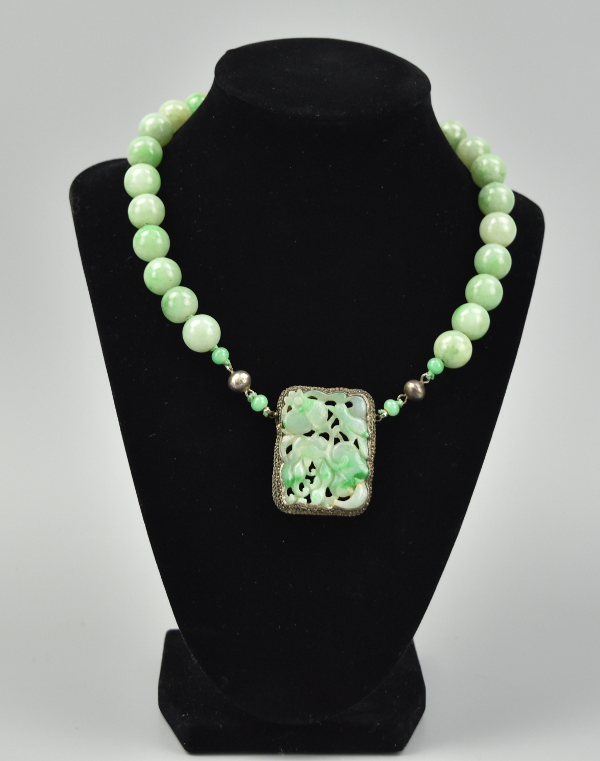 CHINESE BEADED JADEITE & SILVER