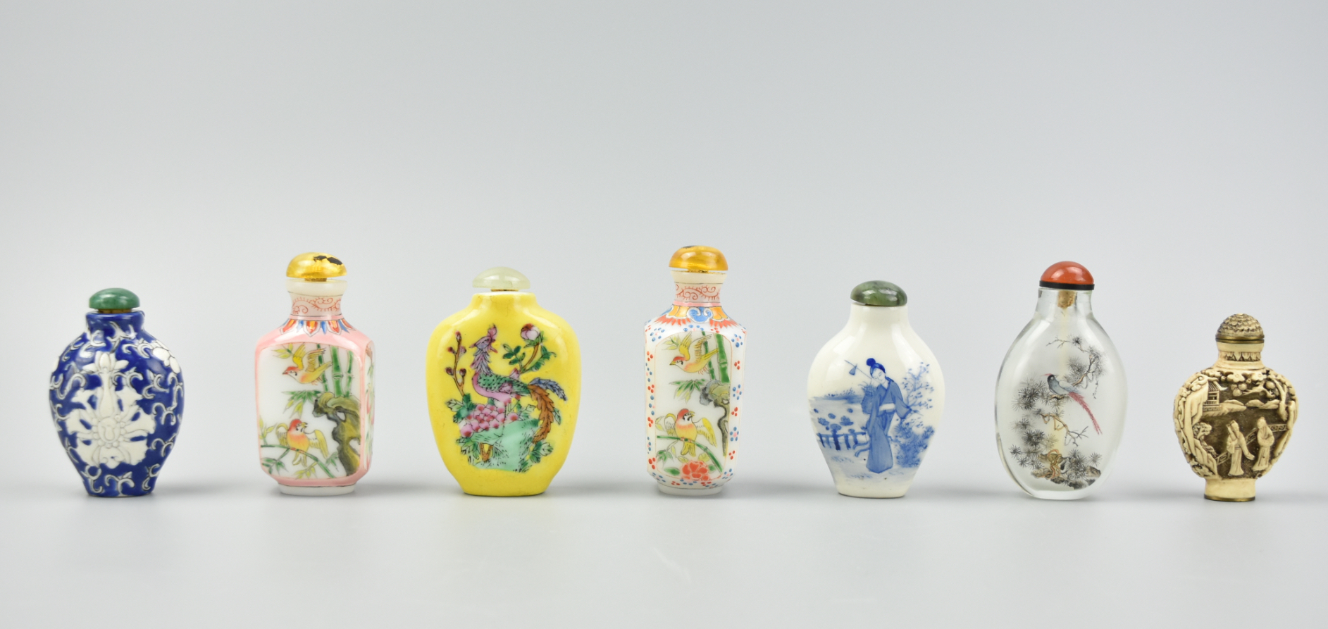 (7)CHINESE SNUFF BOTTLES:PORCELAIN