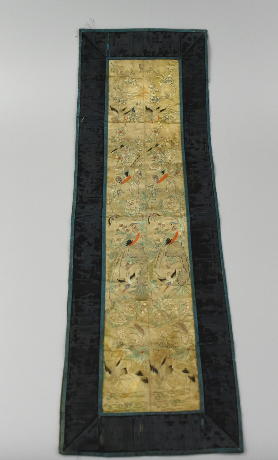 CHINESE EMBROIDERY W/ BIRDS, QING