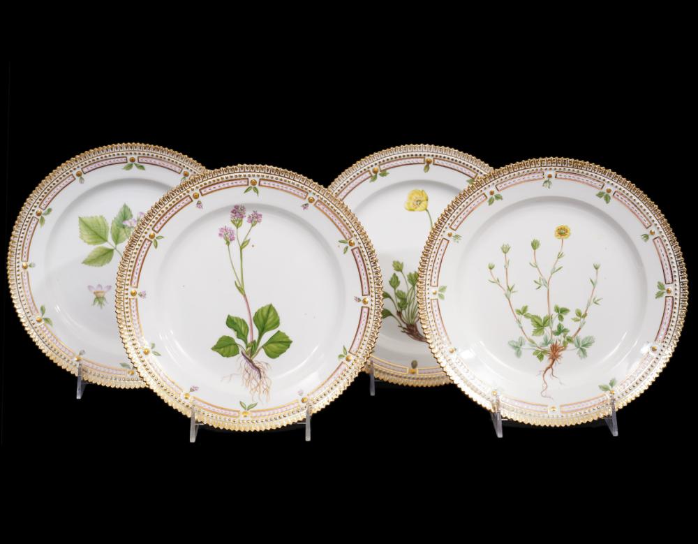 4 FLORA DANICA LUNCH PLATES 20 35504 2cf932