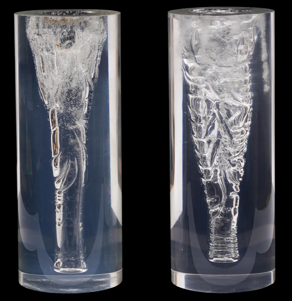 2 RETRO CYLINDRICAL ACRYLIC SCULPTURES 2cfc90