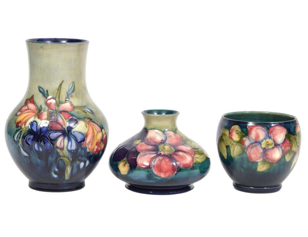 3 MOORCROFT POTTERY VASES IN FLORAL