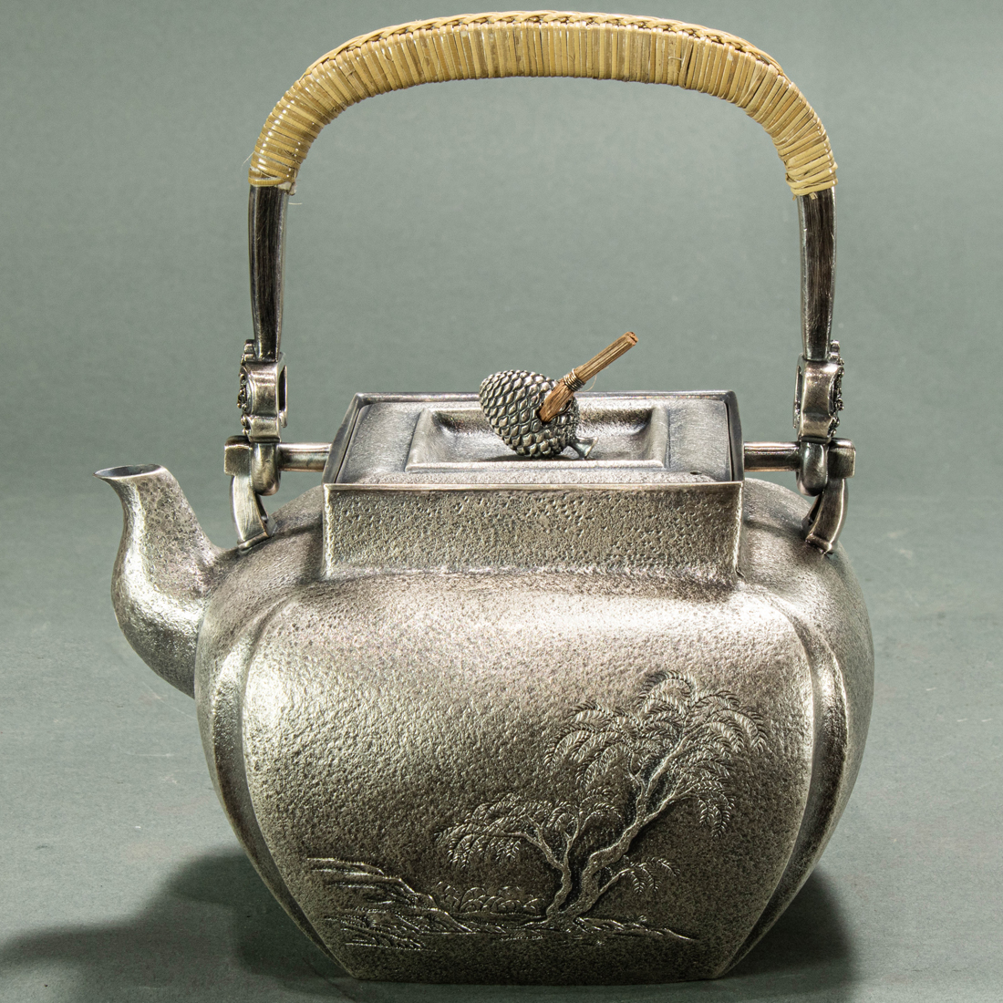 JAPANESE SILVER TEAPOT Japanese 2cdd93