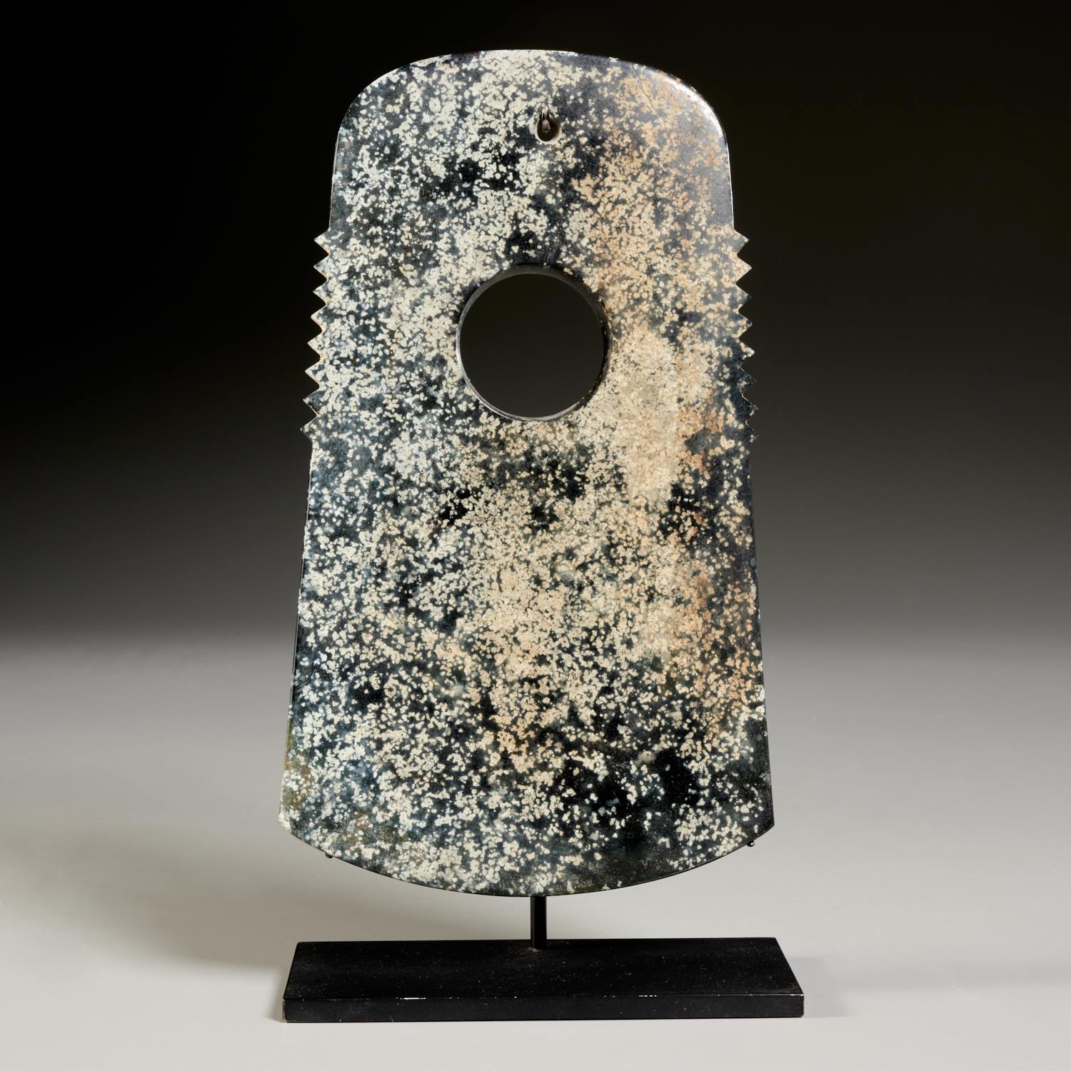 ARCHAIC STYLE CHINESE HARDSTONE