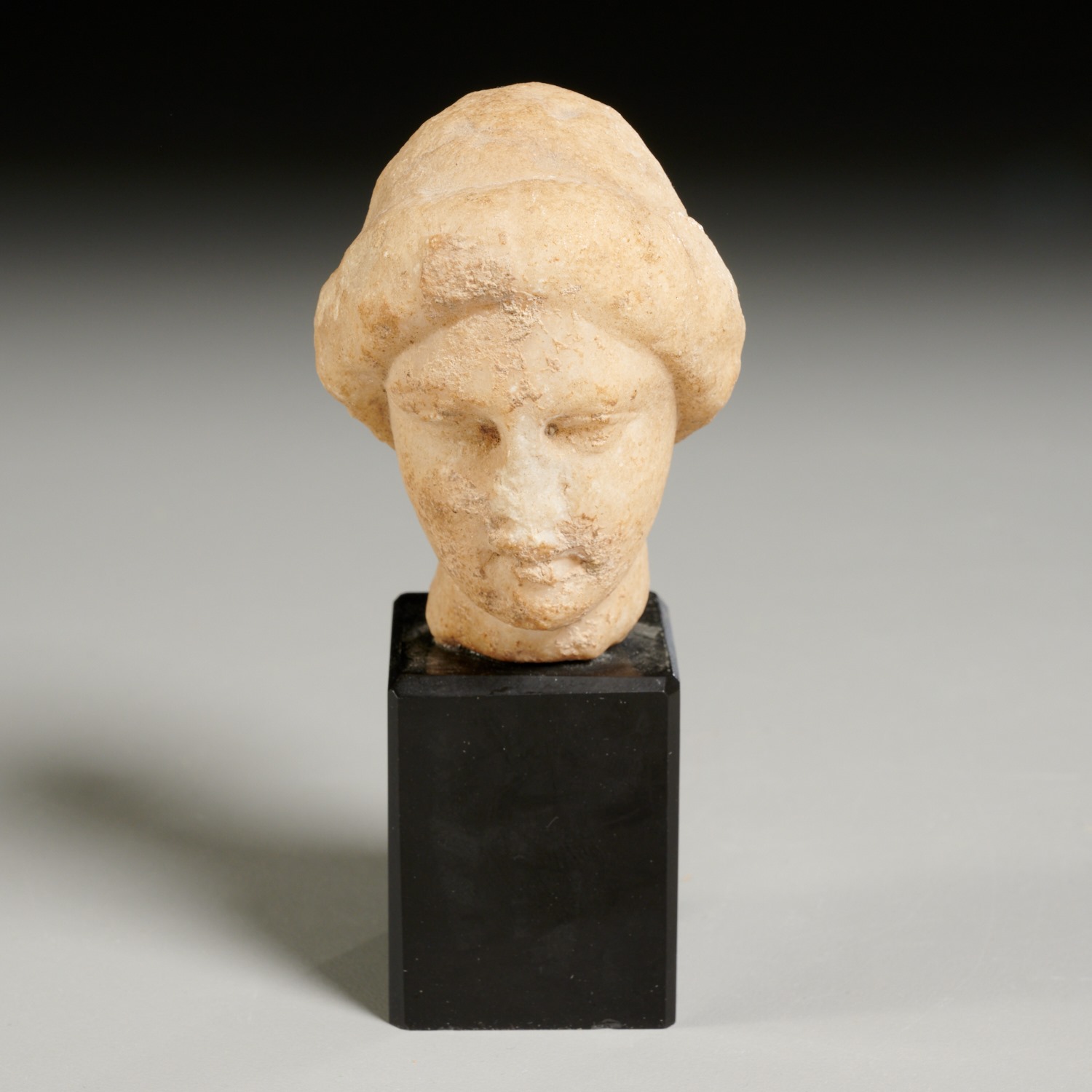 ANCIENT GREEK CARVED MARBLE FEMALE
