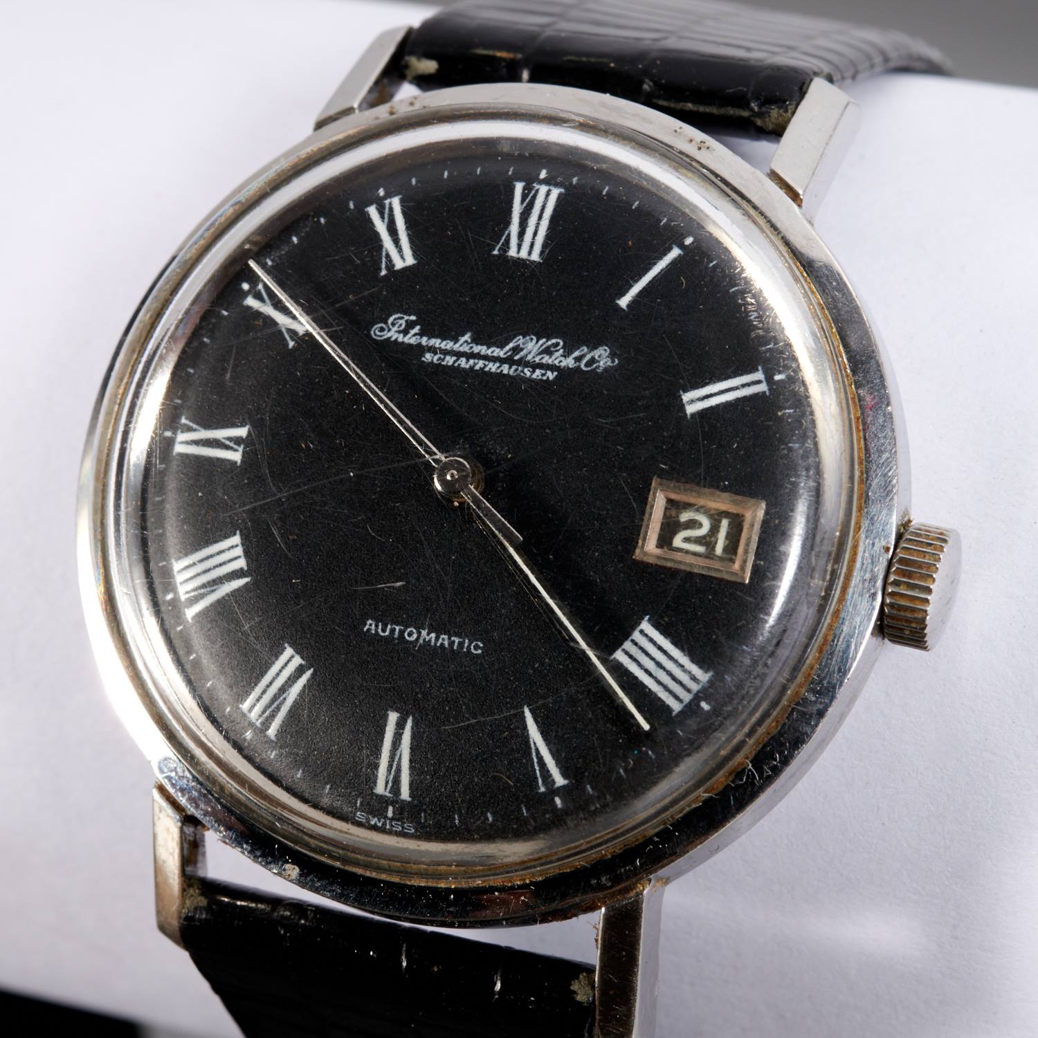 IWC SCHAFFHAUSEN MEN S AUTOMATIC 2cdffd