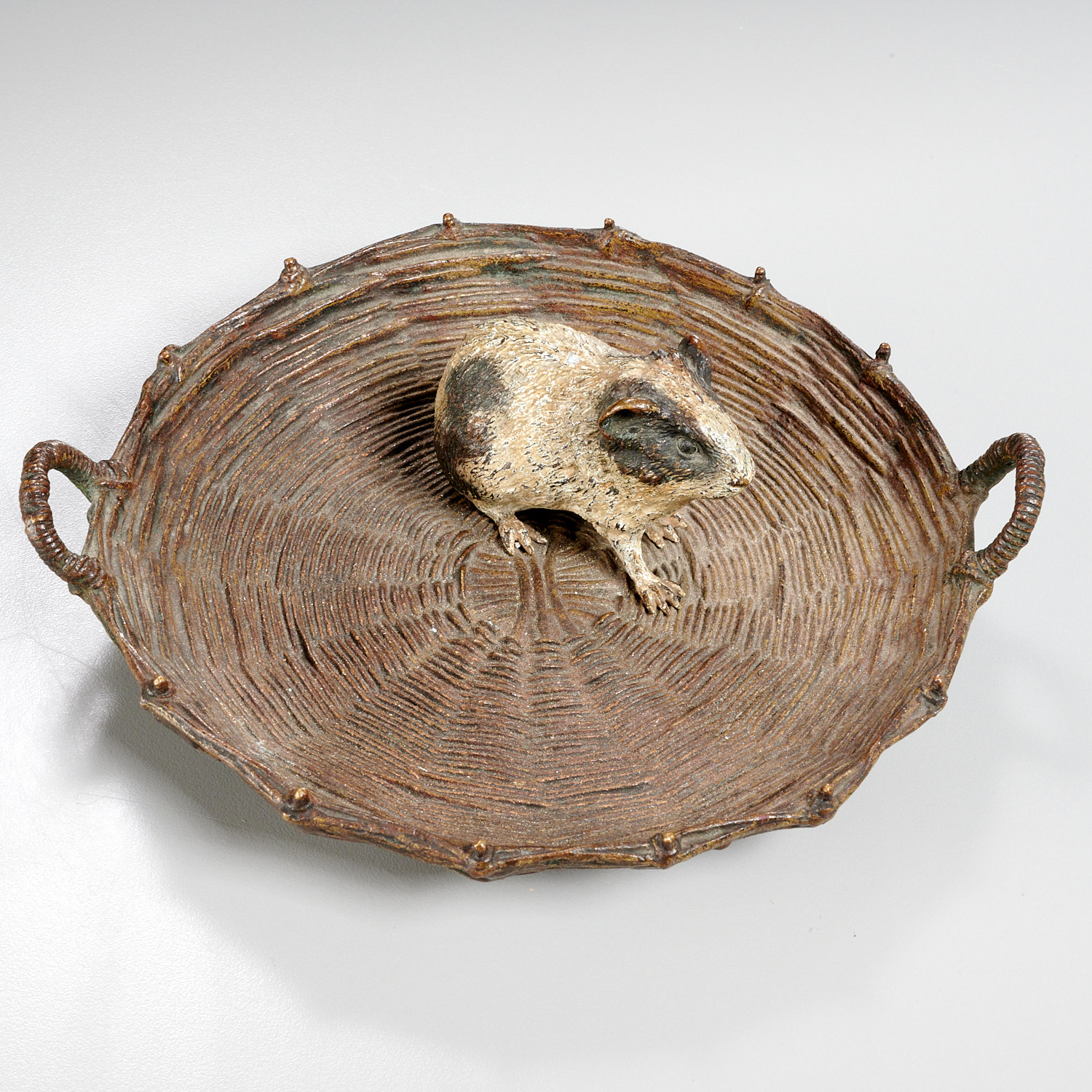 VIENNA BRONZE GUINEA PIG IN BASKET