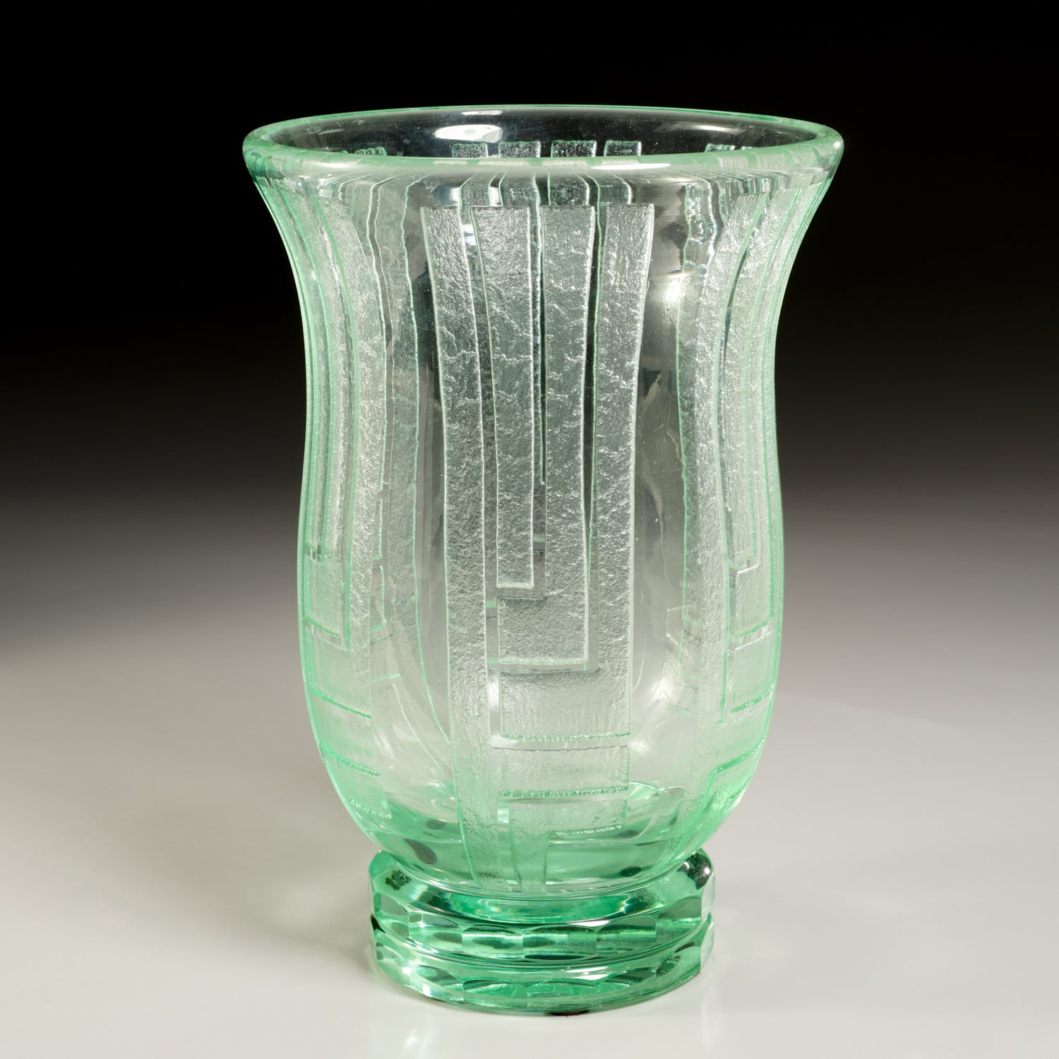 LARGE DAUM ART DECO GLASS VASE 2ce02e