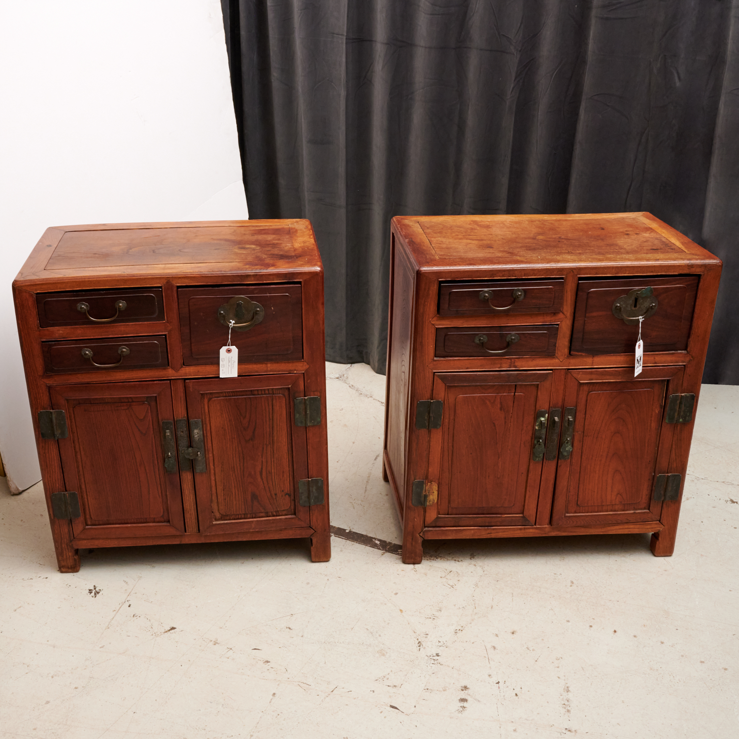 PAIR ANTIQUE CHINESE HARDWOOD SIDE 2ce116