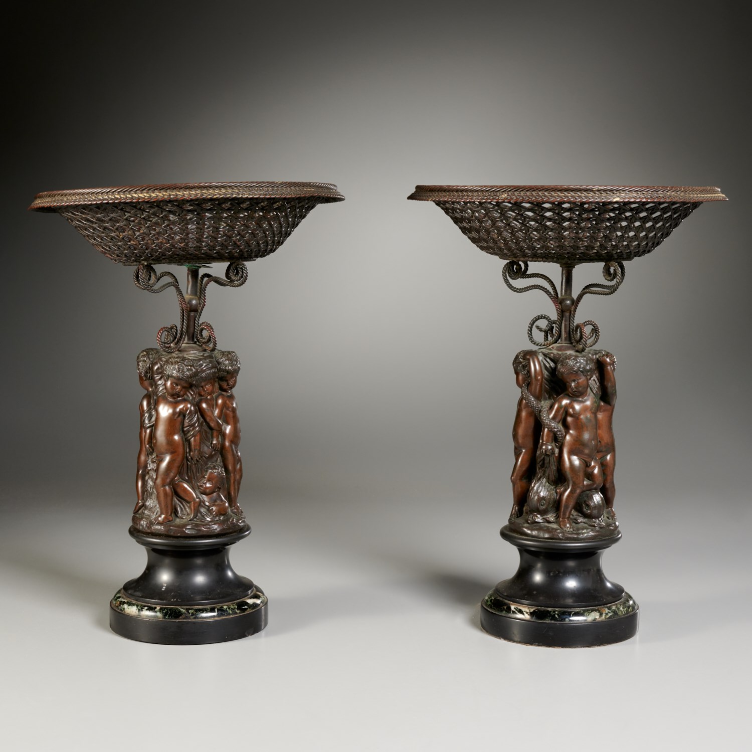 PAIR NEOCLASSICAL BRONZE CORBEILLE