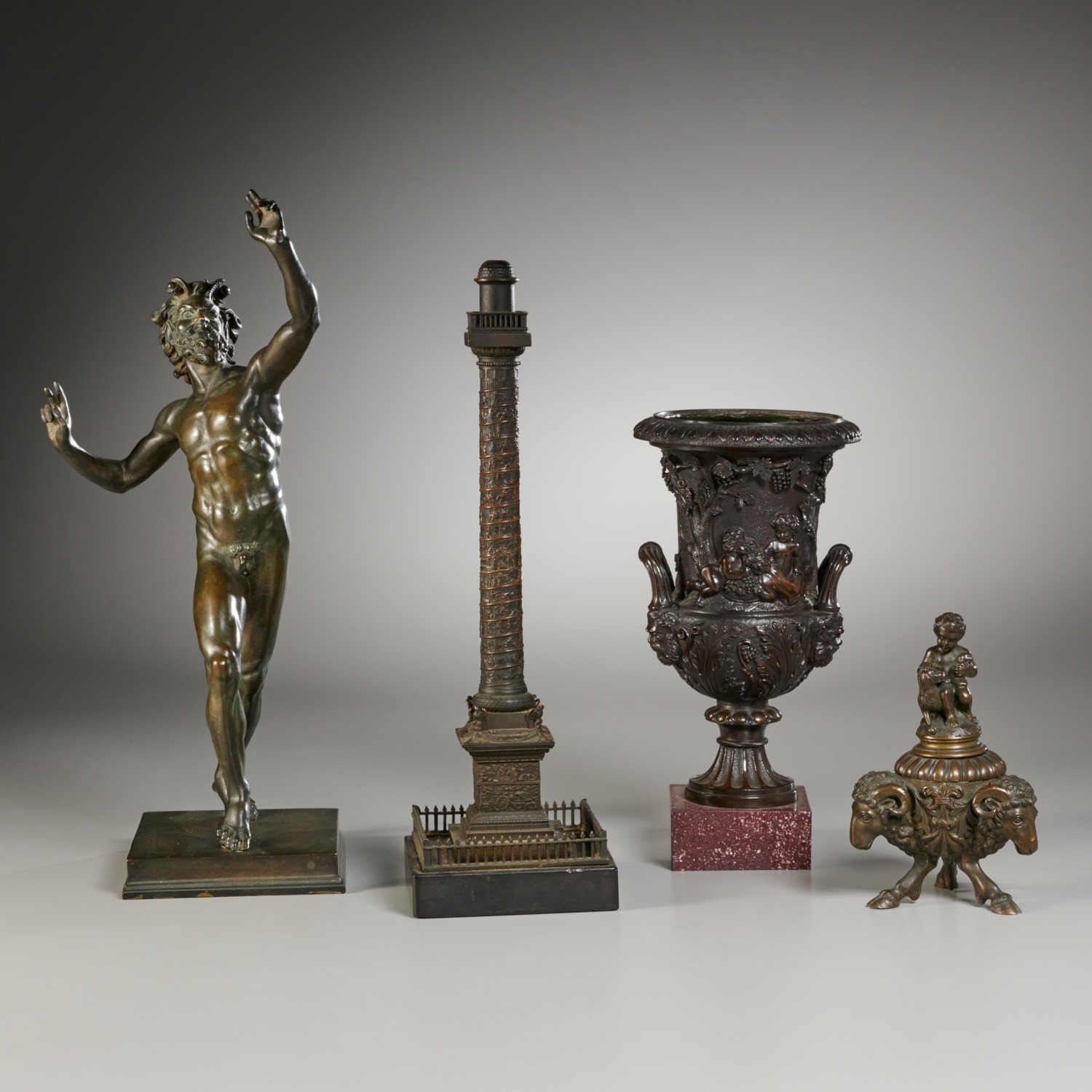 COLLECTION (4) GRAND TOUR BRONZES 19th