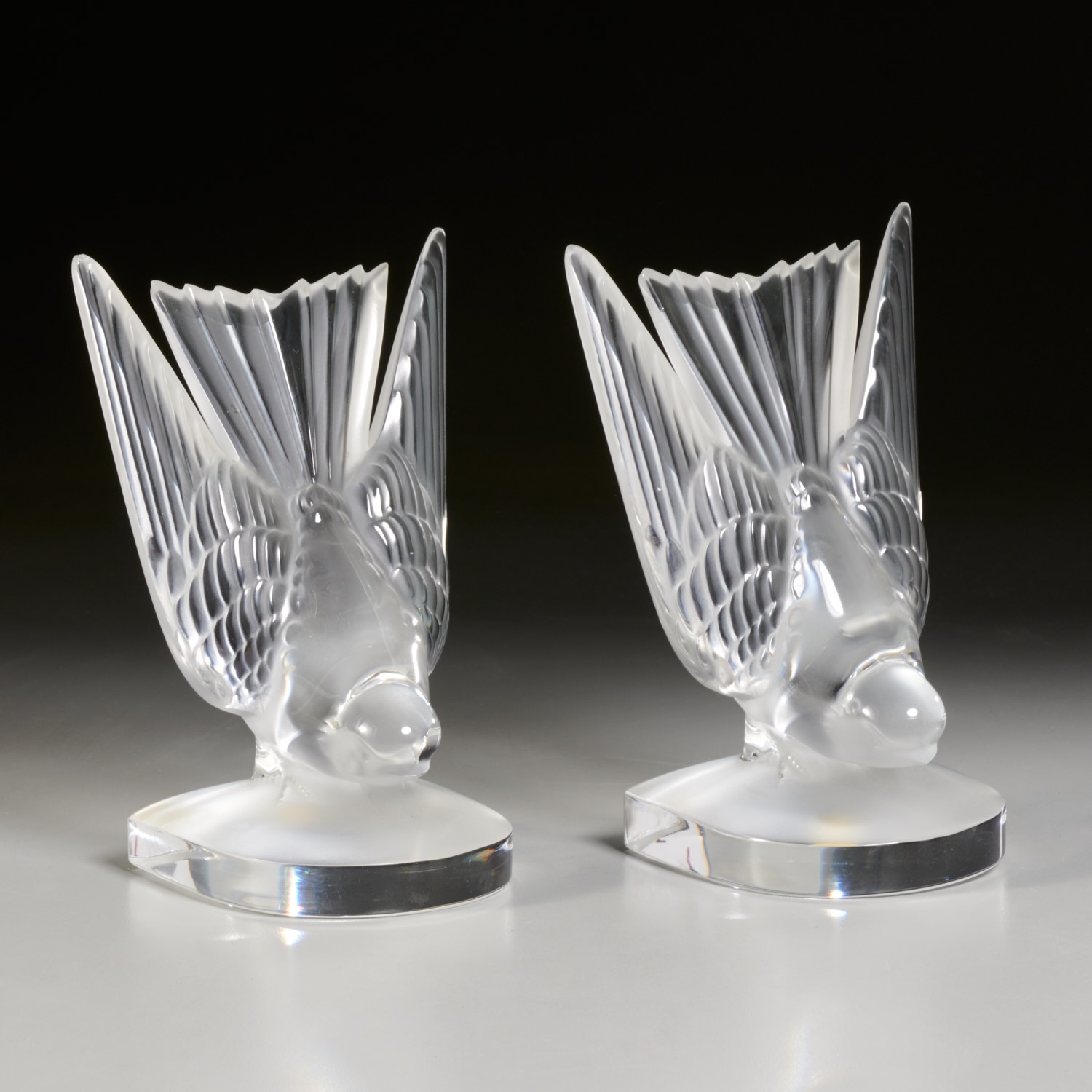 LALIQUE PAIR HIRONDELLE BOOKENDS 2ce439