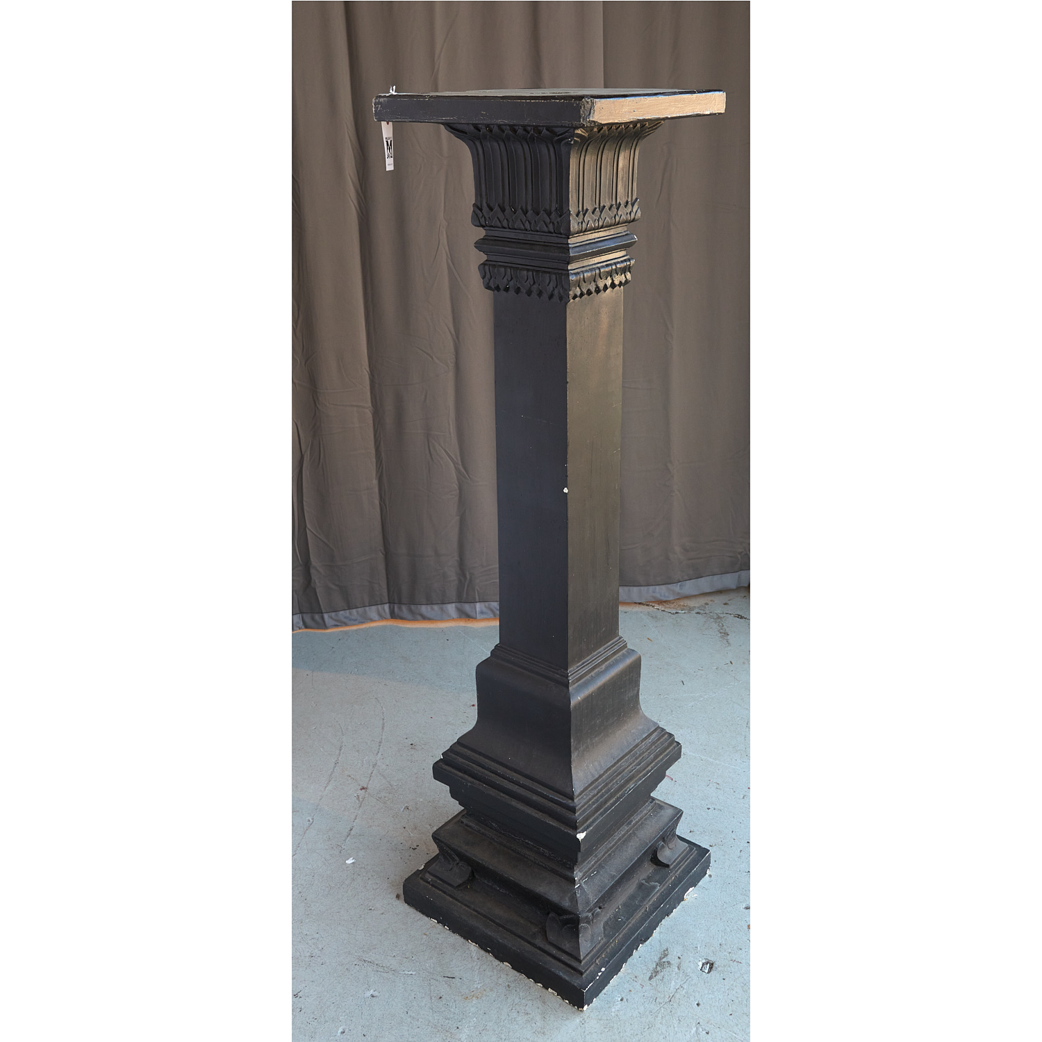 LARGE CEMENT ARCHITECTURAL COLUMN 2ce5df