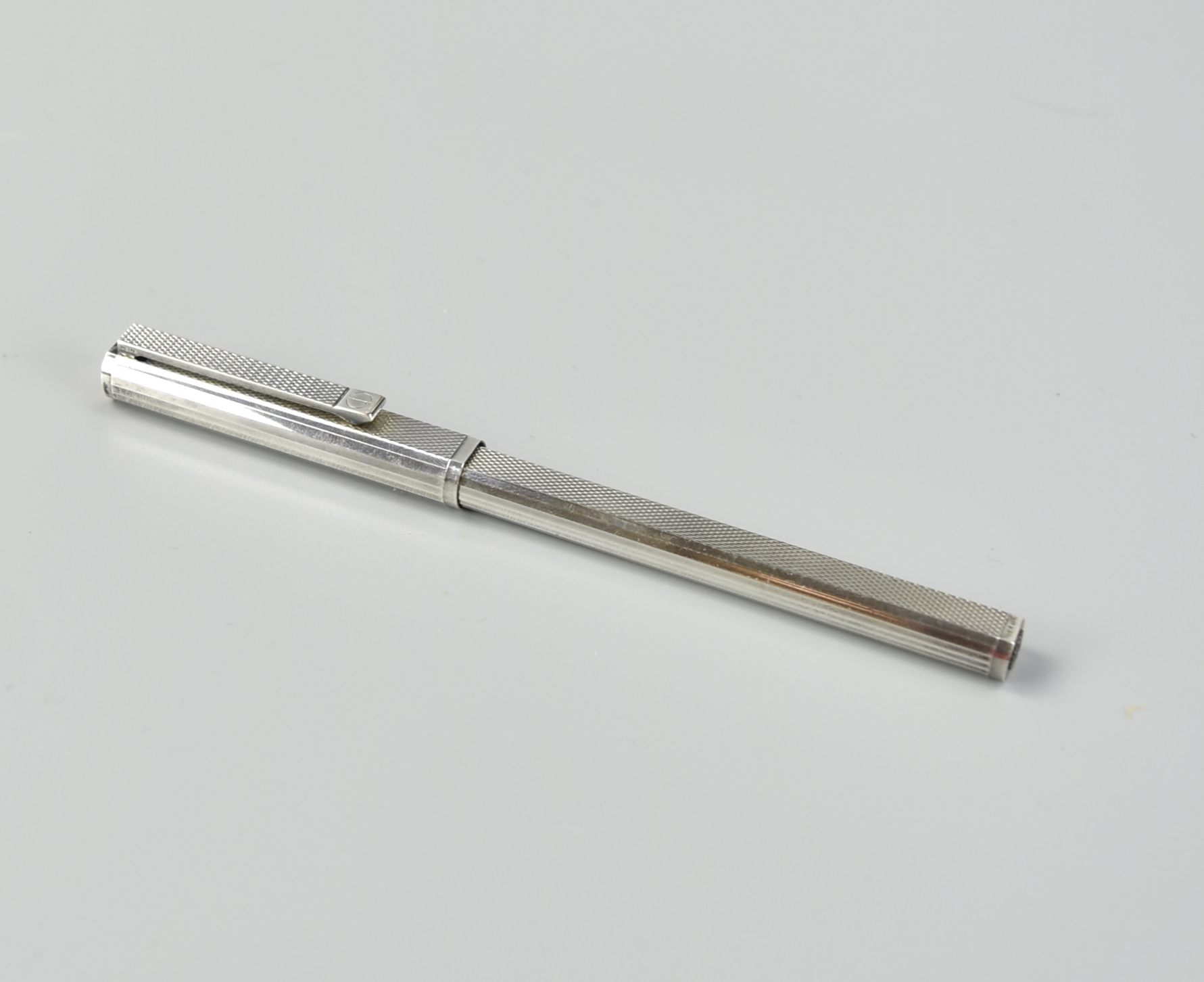 "DUNHILL" MEN'S SENTRYMAN BALLPOINT