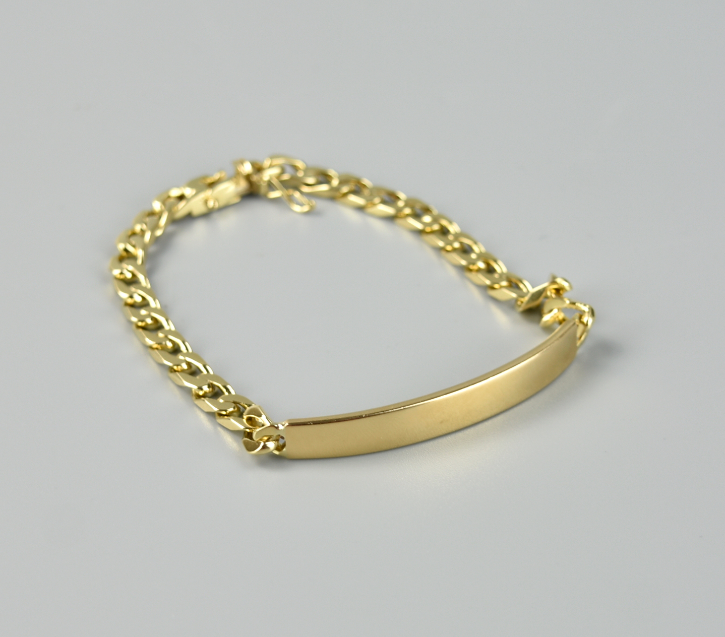 ITALIAN HANDMADE 18 CARAT BRACELET