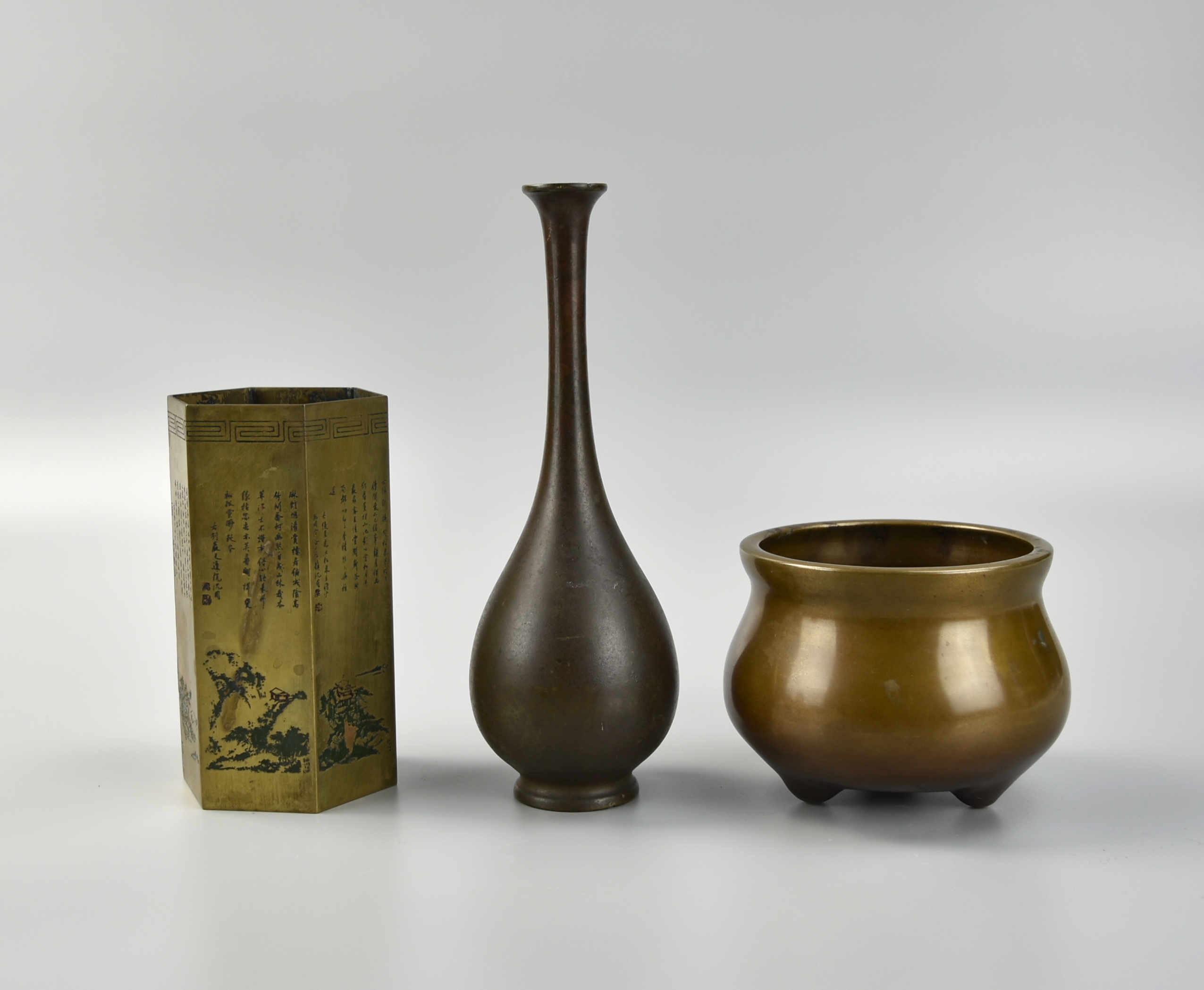 GROUP OF JAPANESE ,CHINESE VASE,