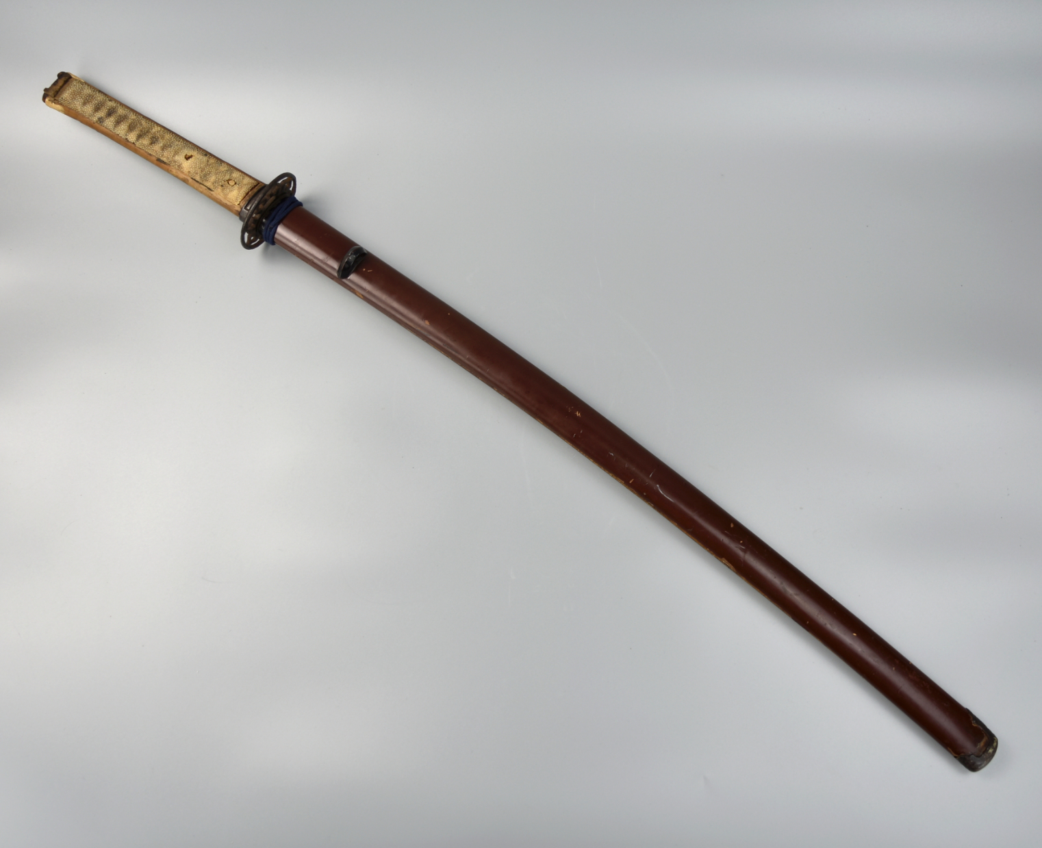 A JAPANESE SWORD, WITH LACQUER