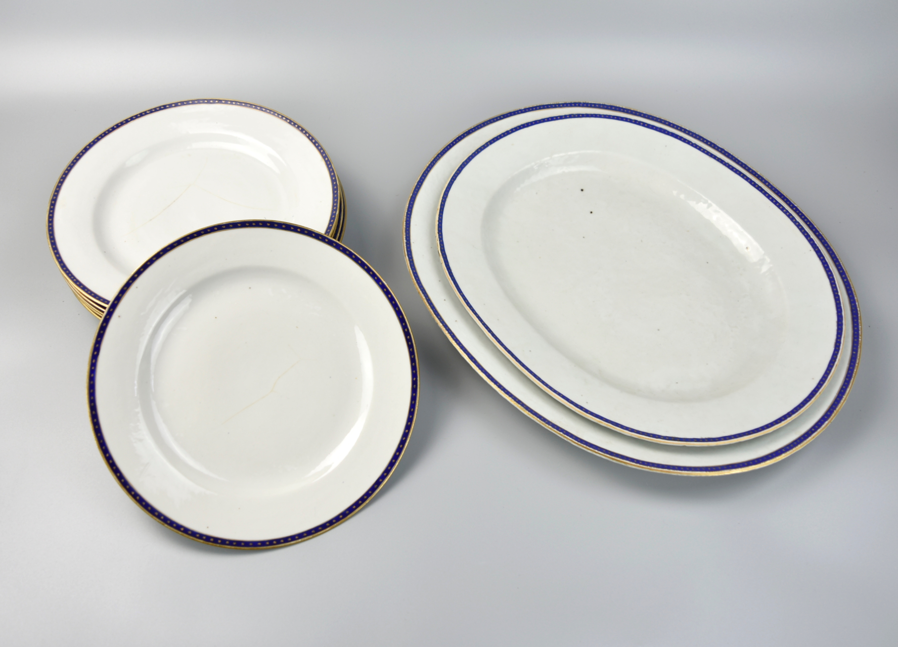 GROUP OF 8 EXPORT PLATES & TRAY,