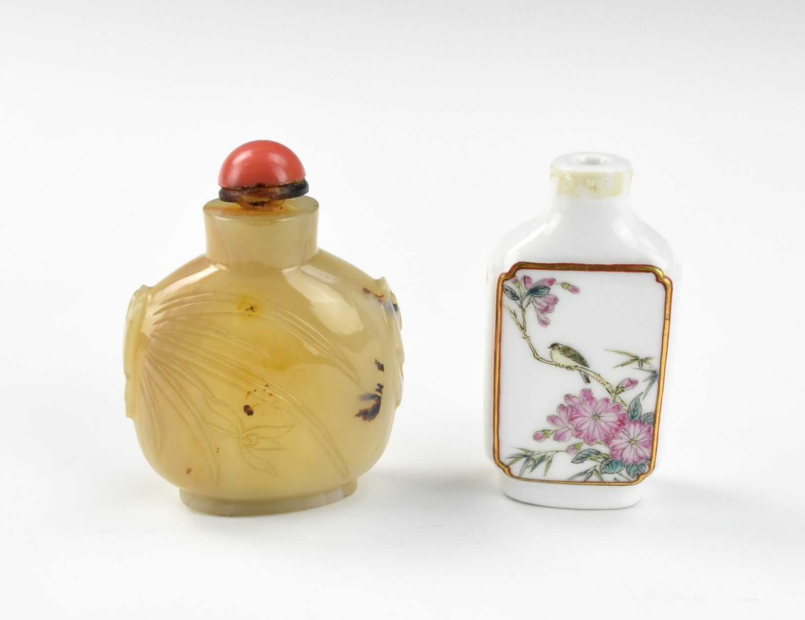 TWO CHINESE AGATE & PORCELAIN SNUFF