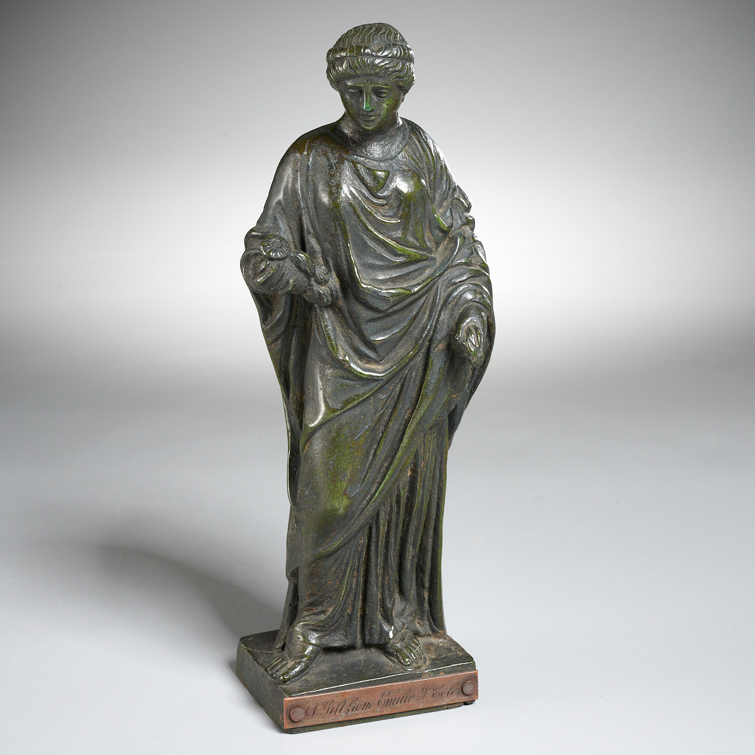 ROMAN STYLE BRONZE FIGURE OF A 2ce9ba