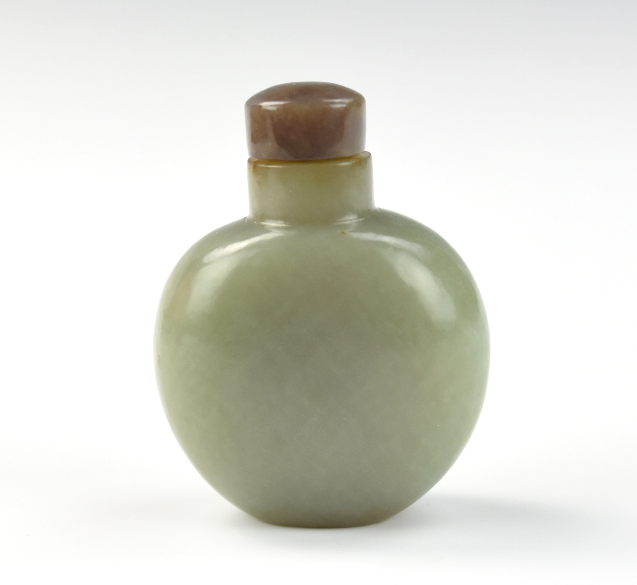 CHINESE JADE SNUFF BOTTLE QING 2ce9b4