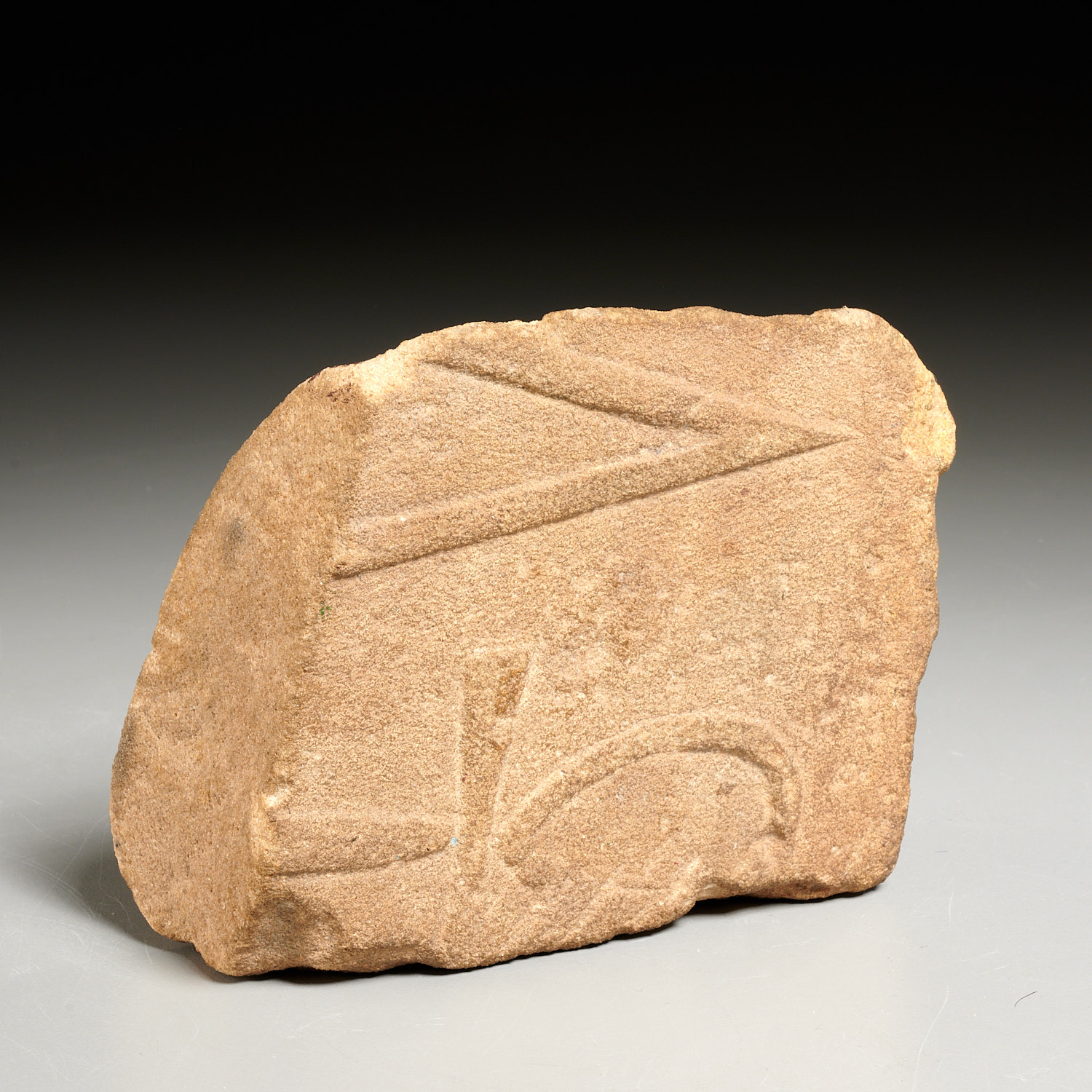 ANCIENT EGYPTIAN TEMPLE FRAGMENT,