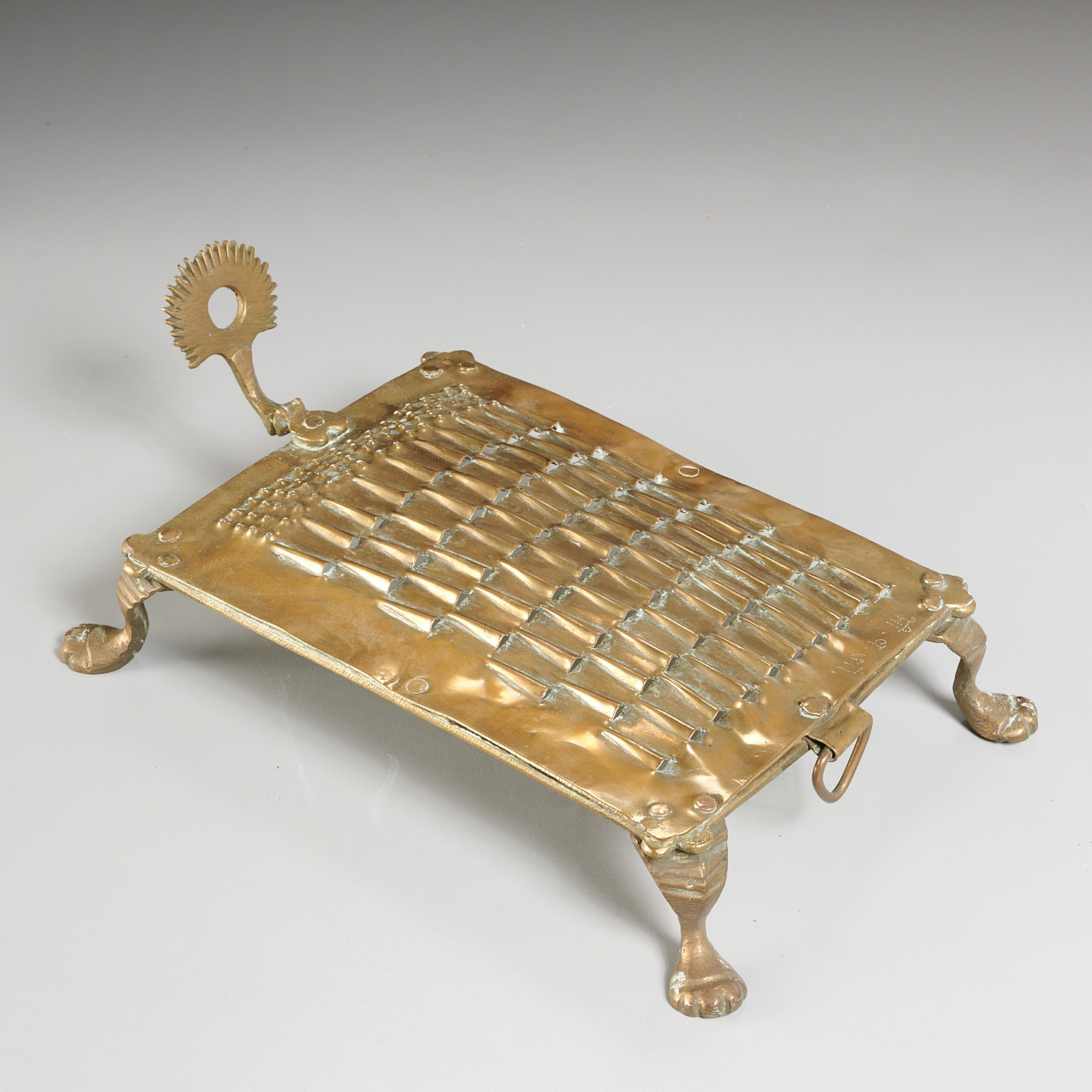 17TH C INDO DUTCH BRASS FOOD GRATER 2cea8e